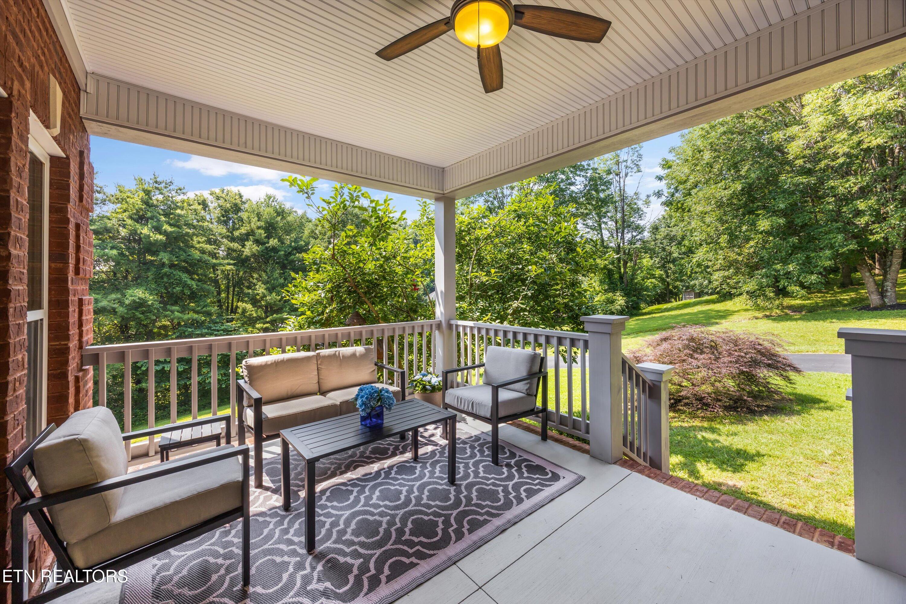 33 Riverside Drive Oak Ridge TN 37830