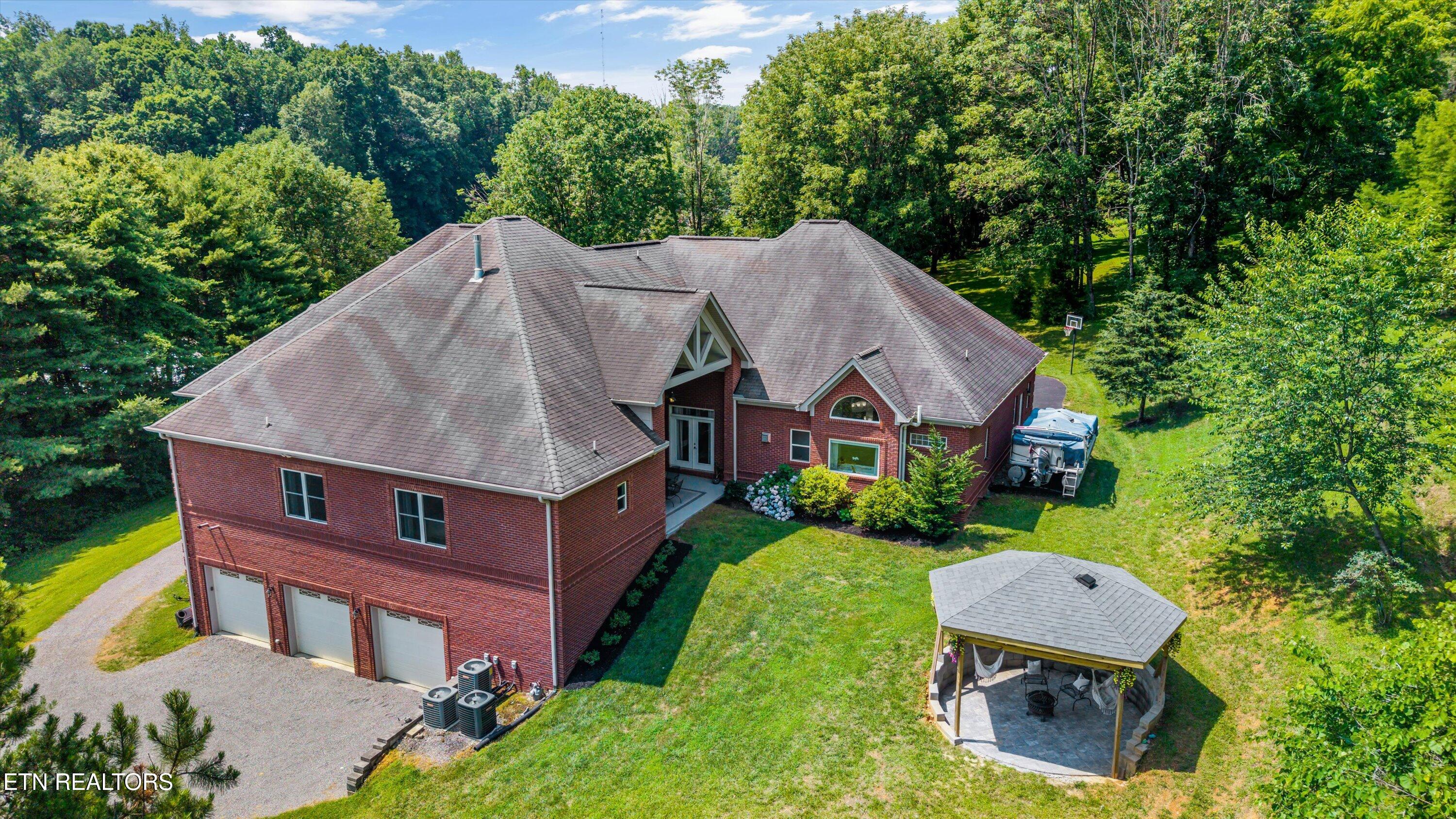 33 Riverside Drive Oak Ridge TN 37830