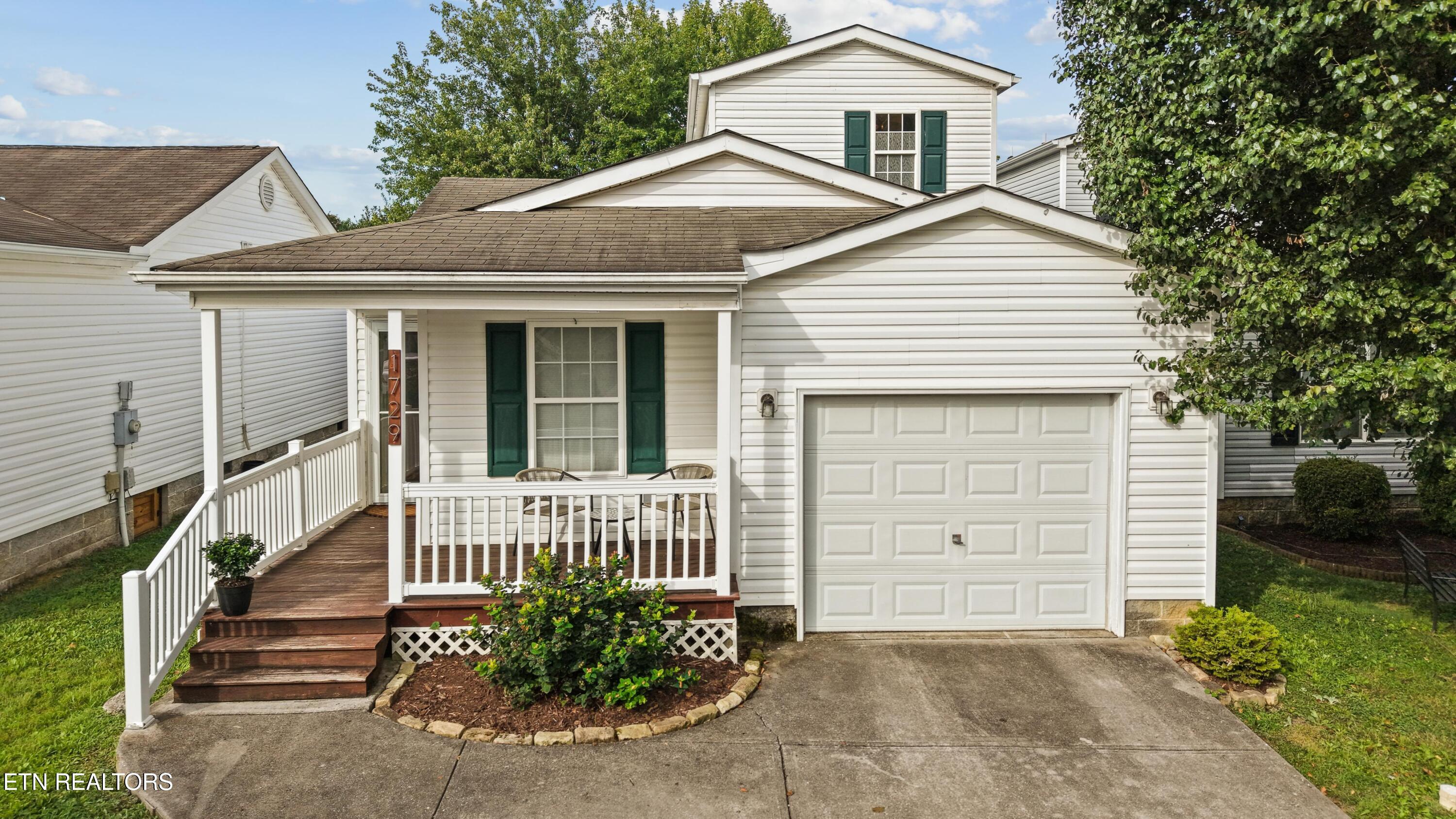 1729 Delmonte Way Knoxville TN 37932