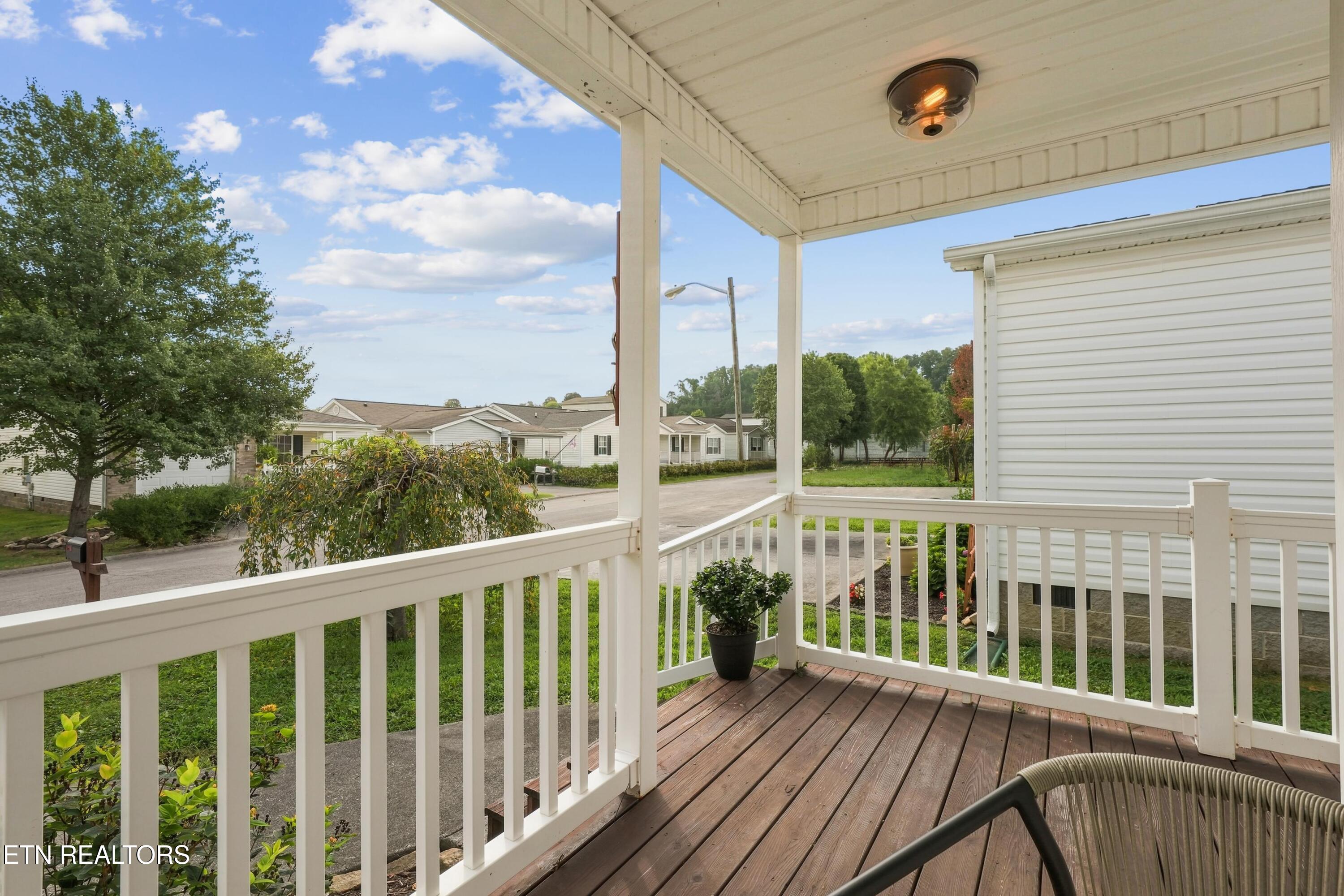 1729 Delmonte Way Knoxville TN 37932