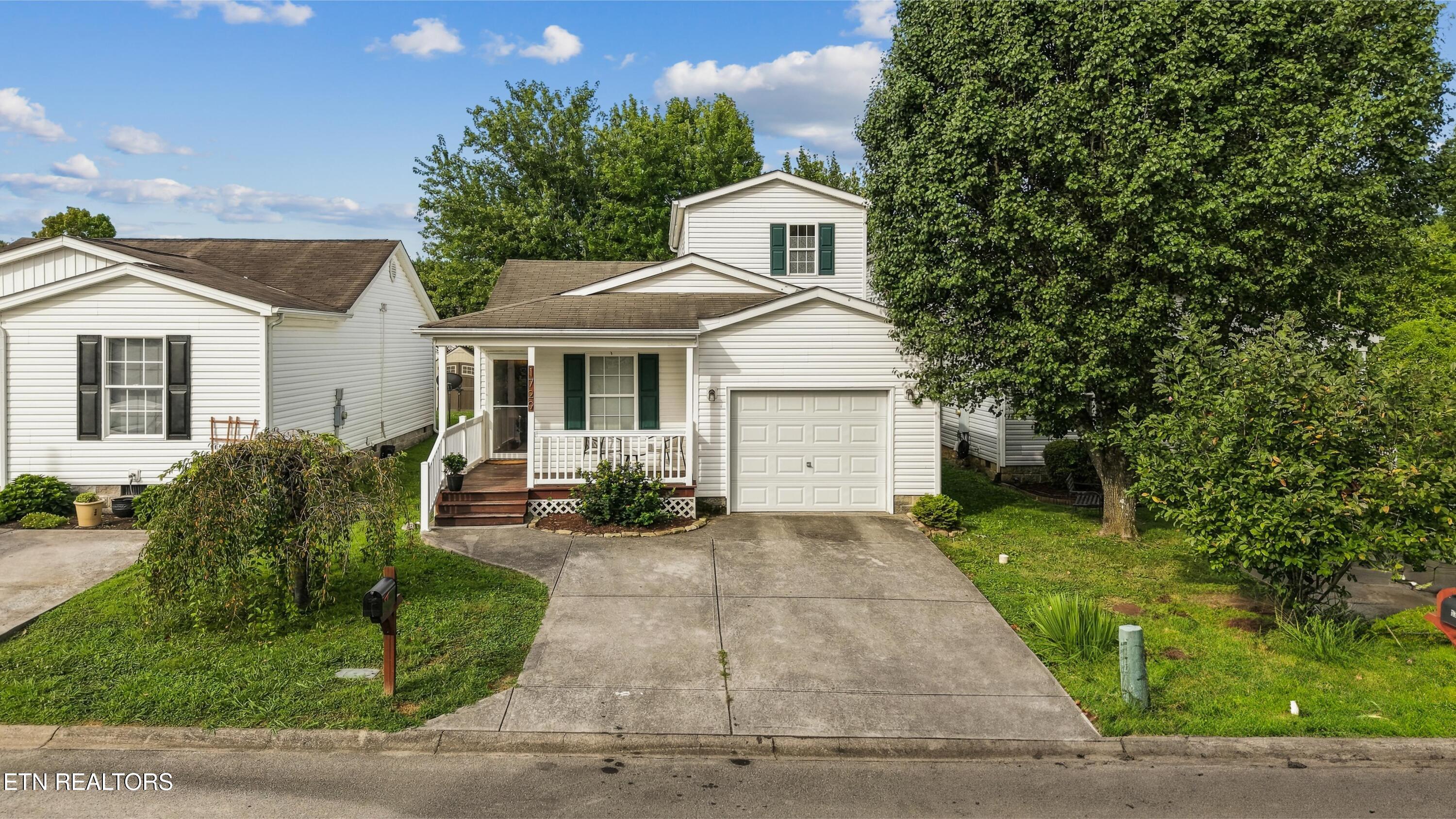 1729 Delmonte Way Knoxville TN 37932