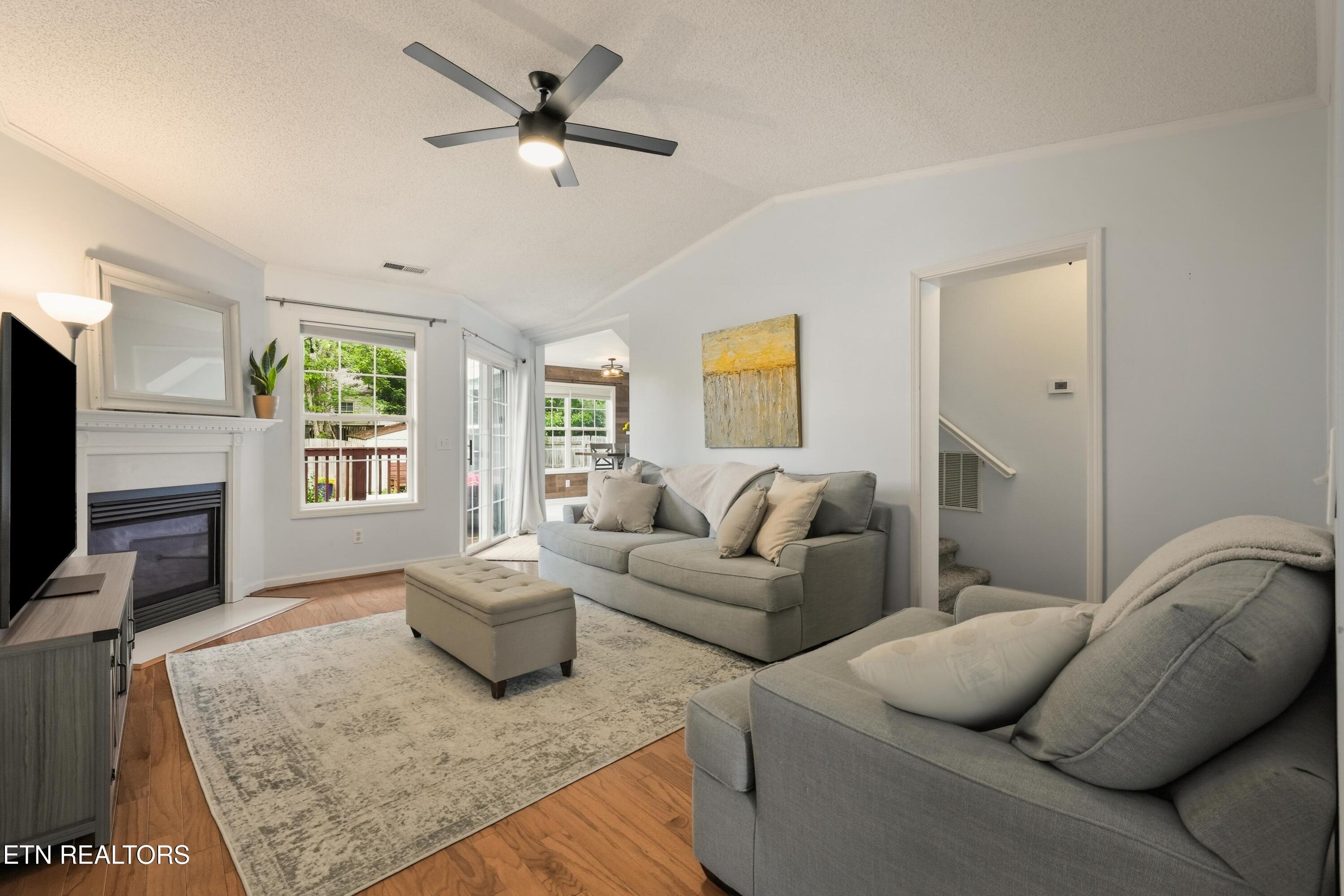 1729 Delmonte Way Knoxville TN 37932