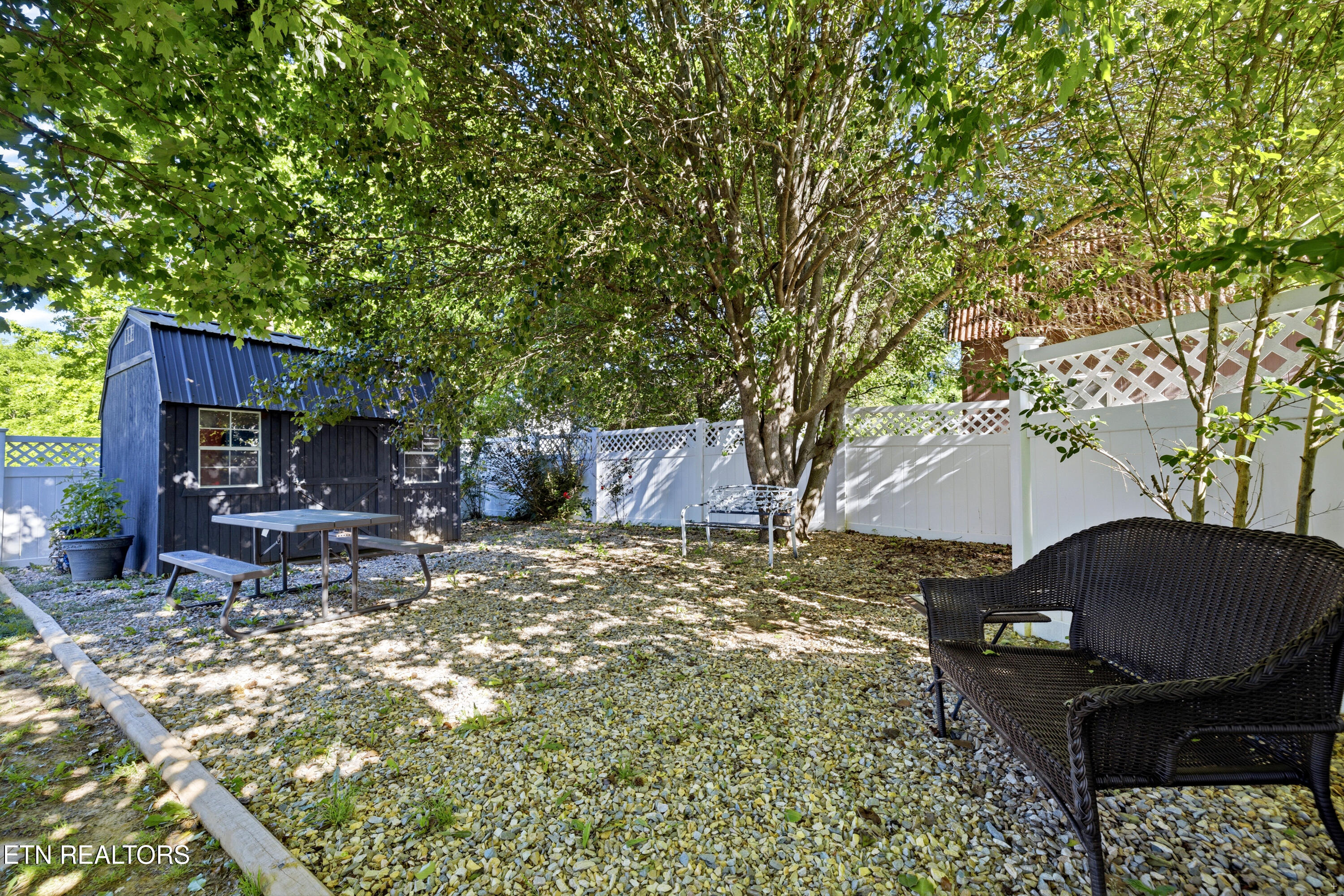 6835 Rambling Brooks Lane Knoxville TN 37918