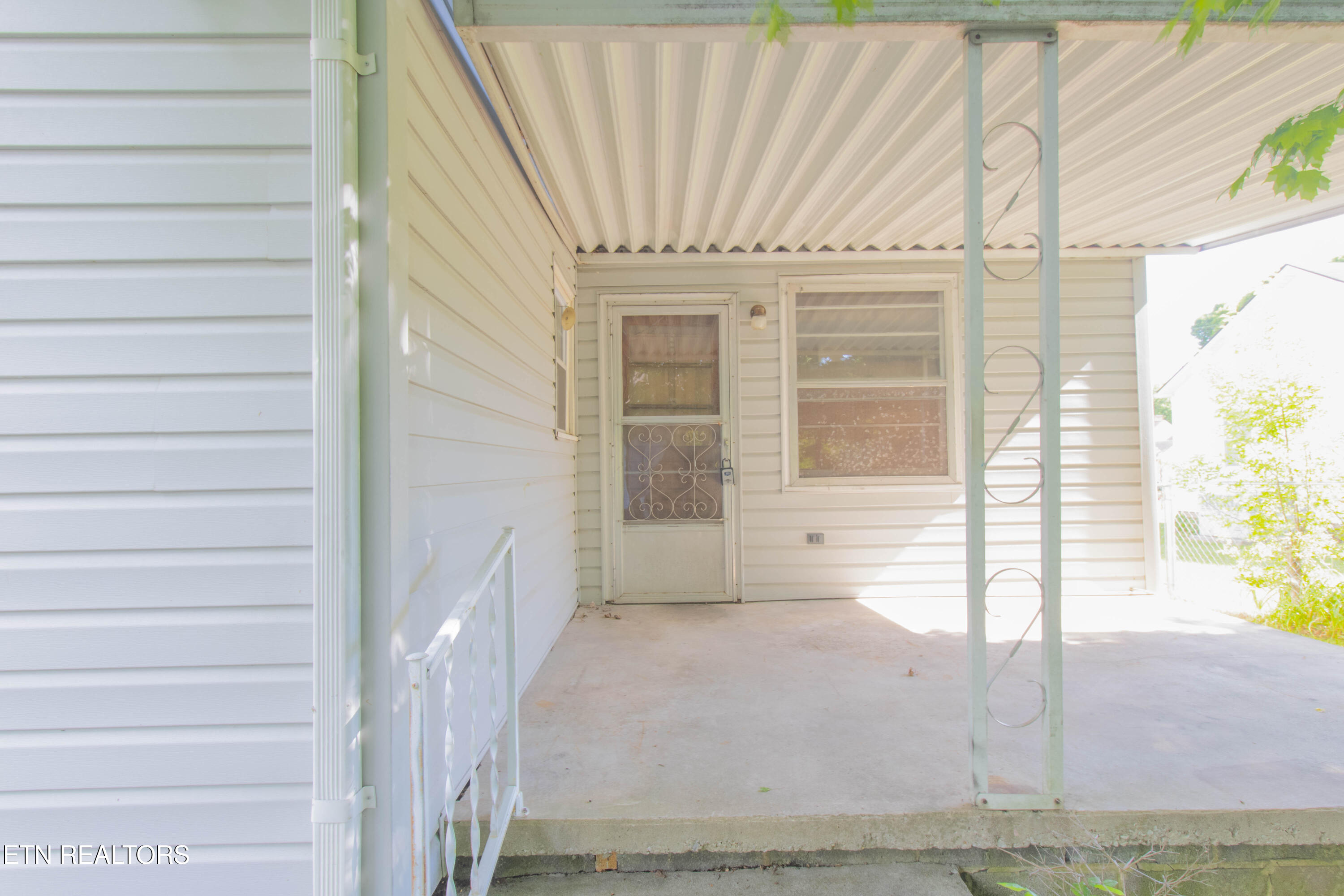 2419 Seymour Avenue Knoxville TN 37917