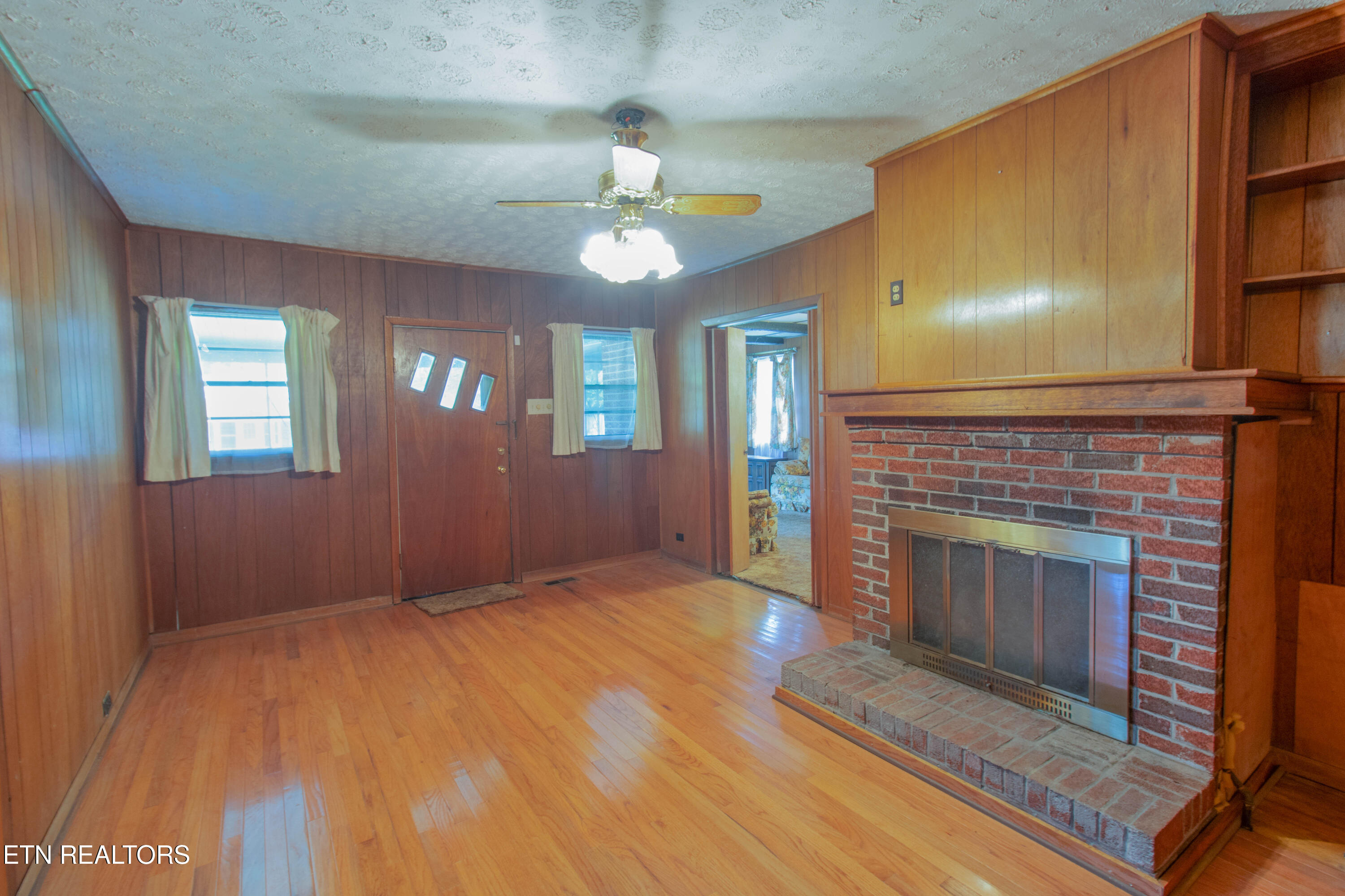 2419 Seymour Avenue Knoxville TN 37917