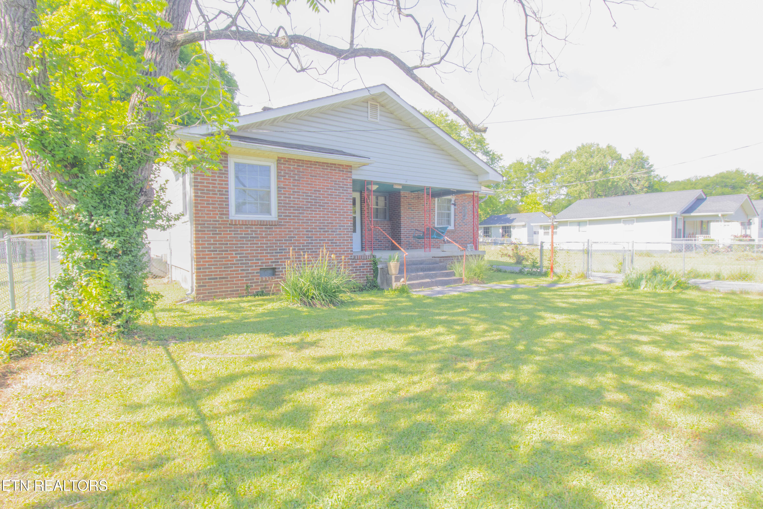 2419 Seymour Avenue Knoxville TN 37917