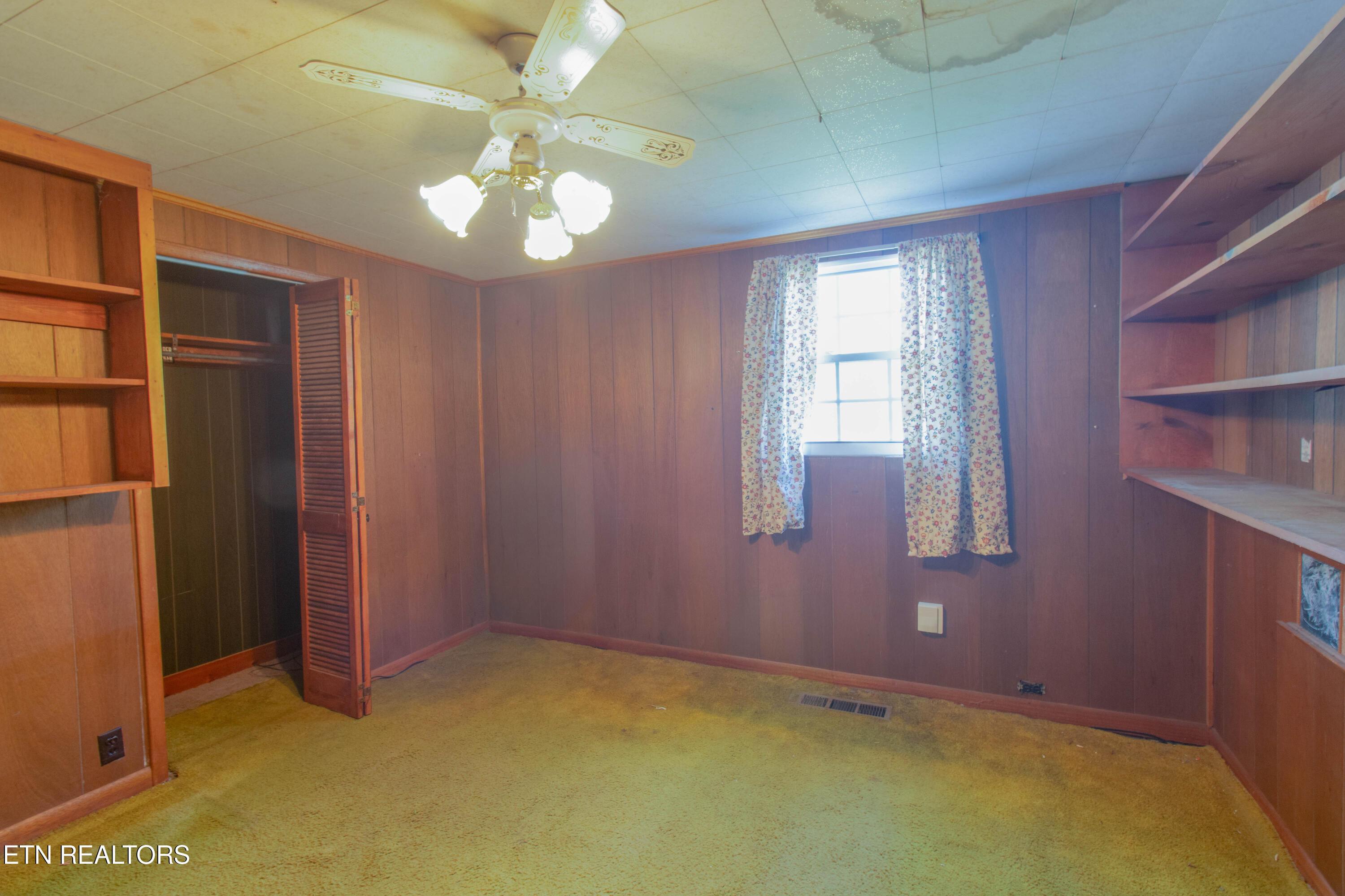 2419 Seymour Avenue Knoxville TN 37917