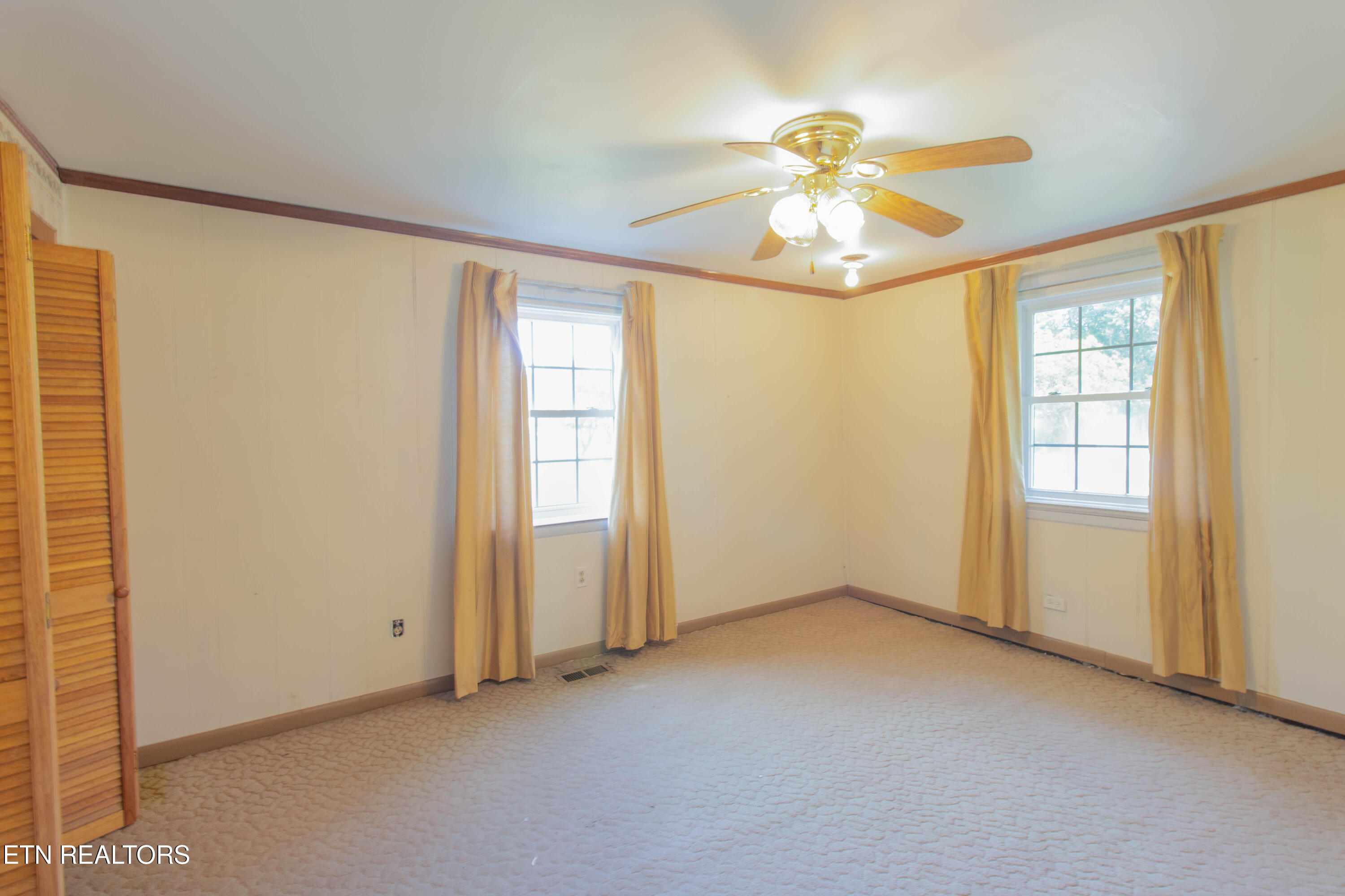 2419 Seymour Avenue Knoxville TN 37917