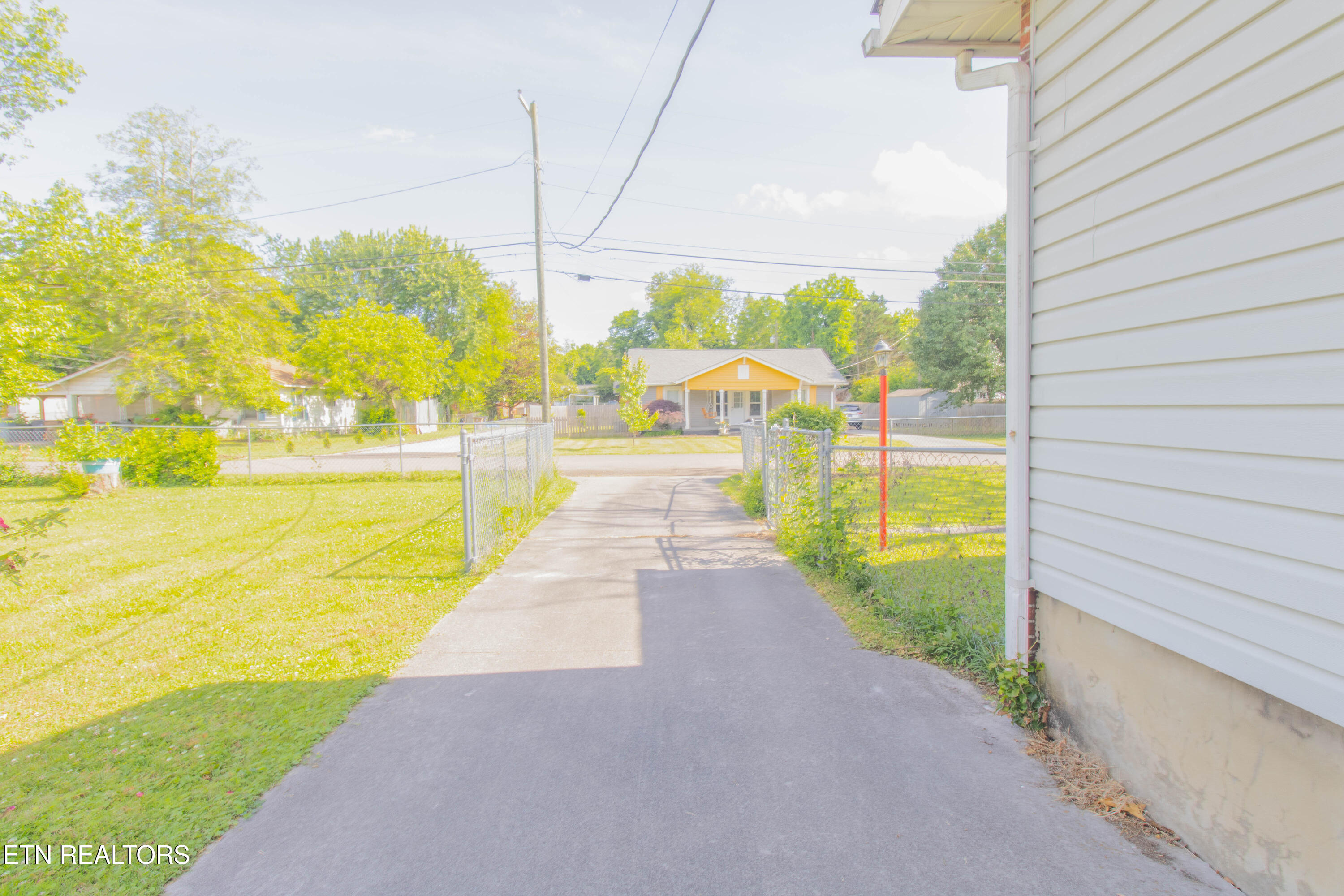 2419 Seymour Avenue Knoxville TN 37917