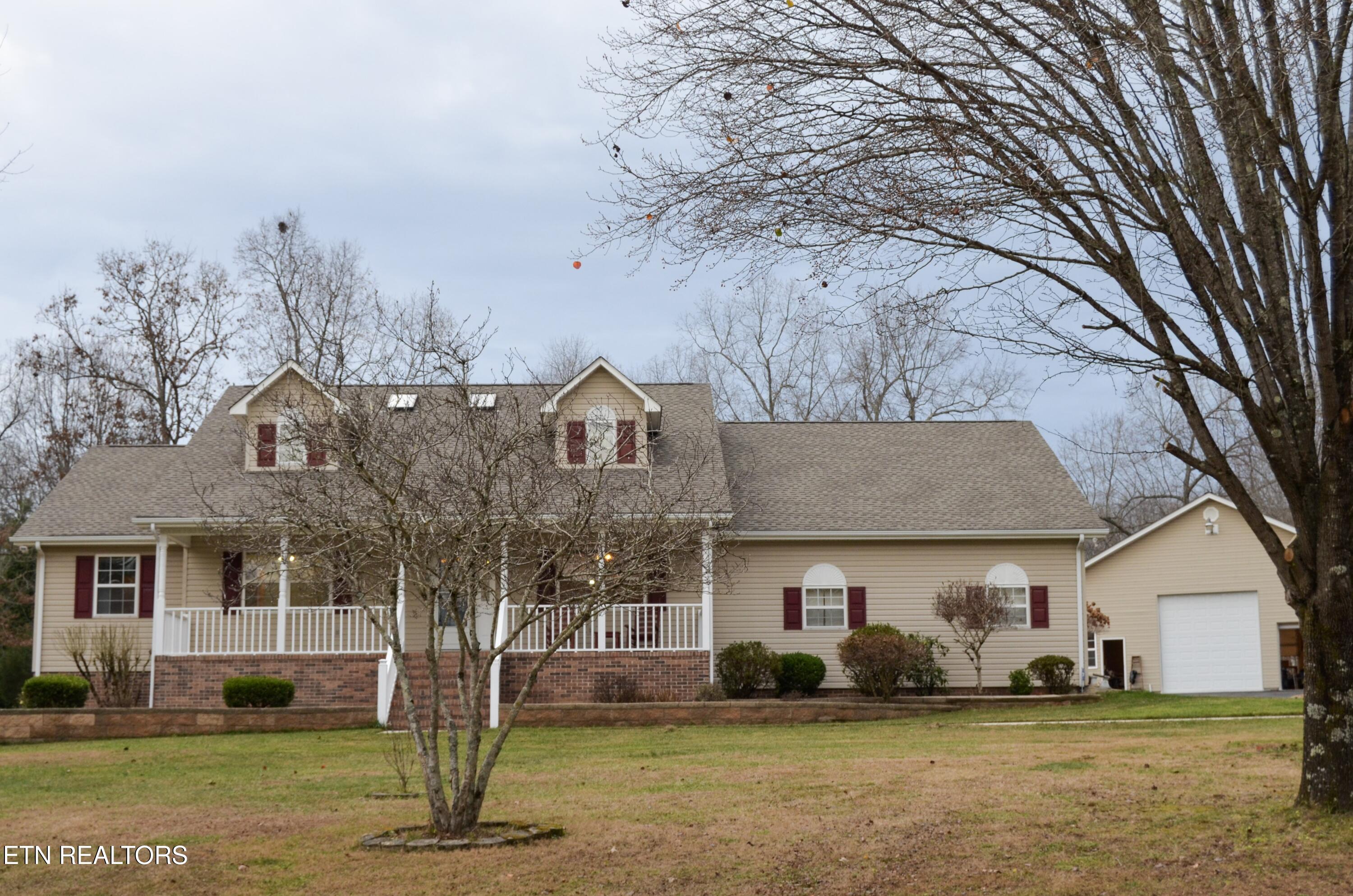 170 Pin Oak Lane Crossville TN 38555