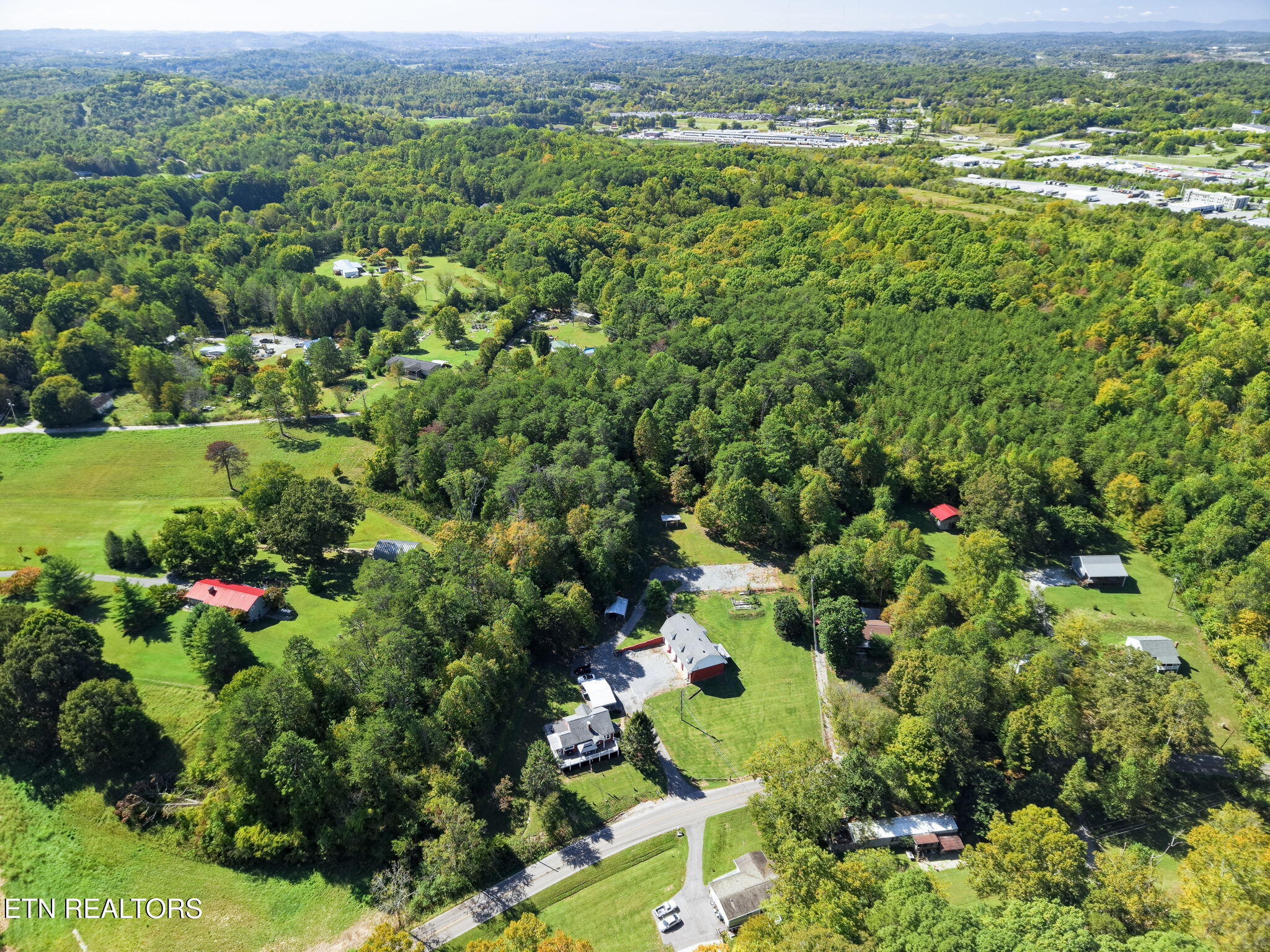 1527 Huckleberry Springs Road Knoxville TN 37914