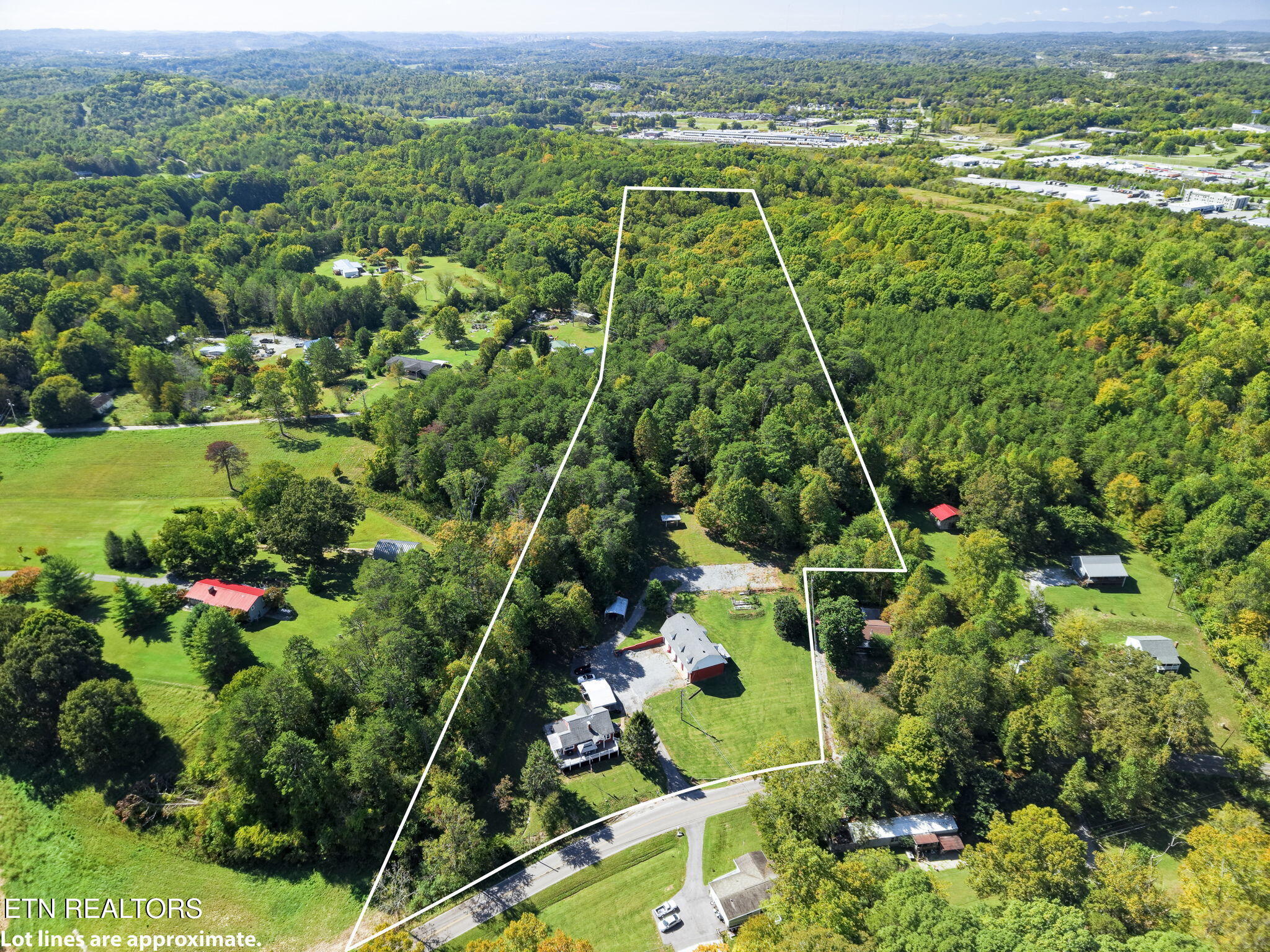 1527 Huckleberry Springs Road Knoxville TN 37914