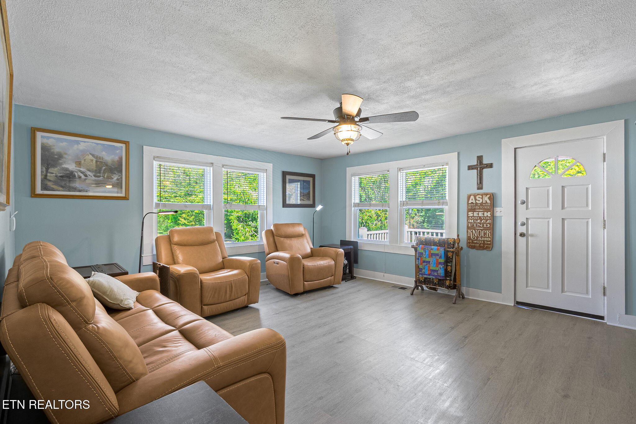 1527 Huckleberry Springs Road Knoxville TN 37914