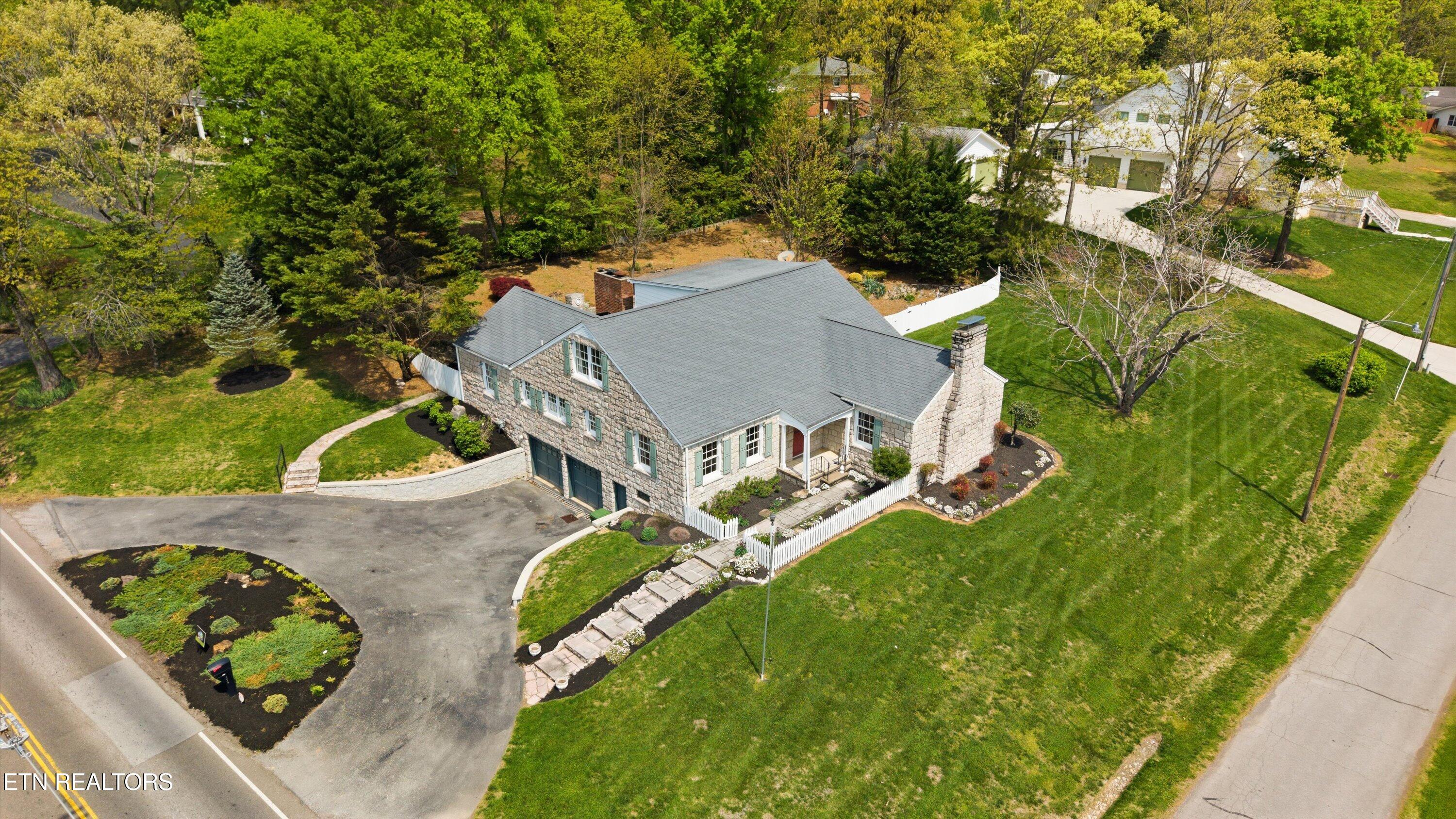 1440 Woodthrush Drive Maryville TN 37803