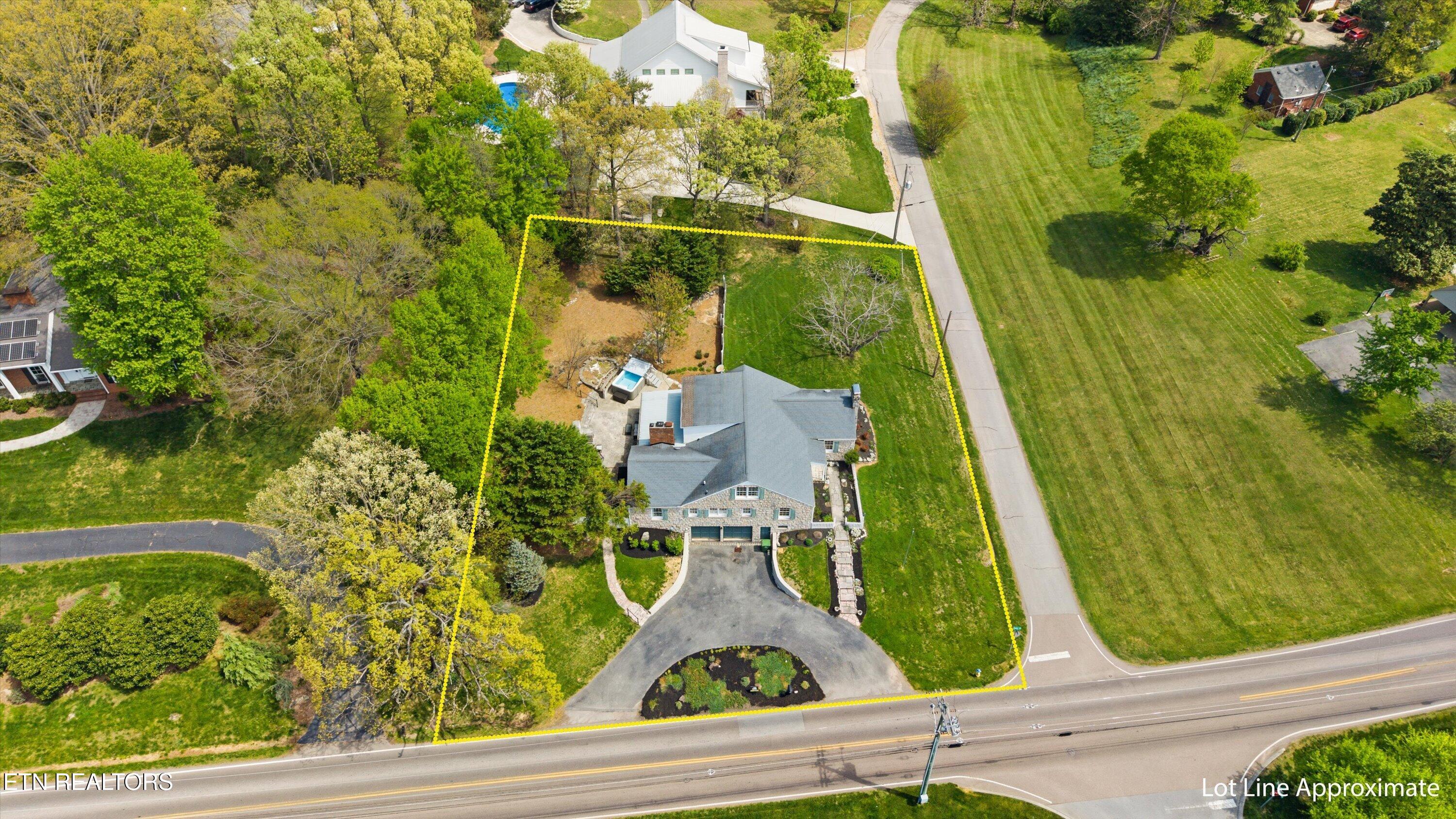 1440 Woodthrush Drive Maryville TN 37803