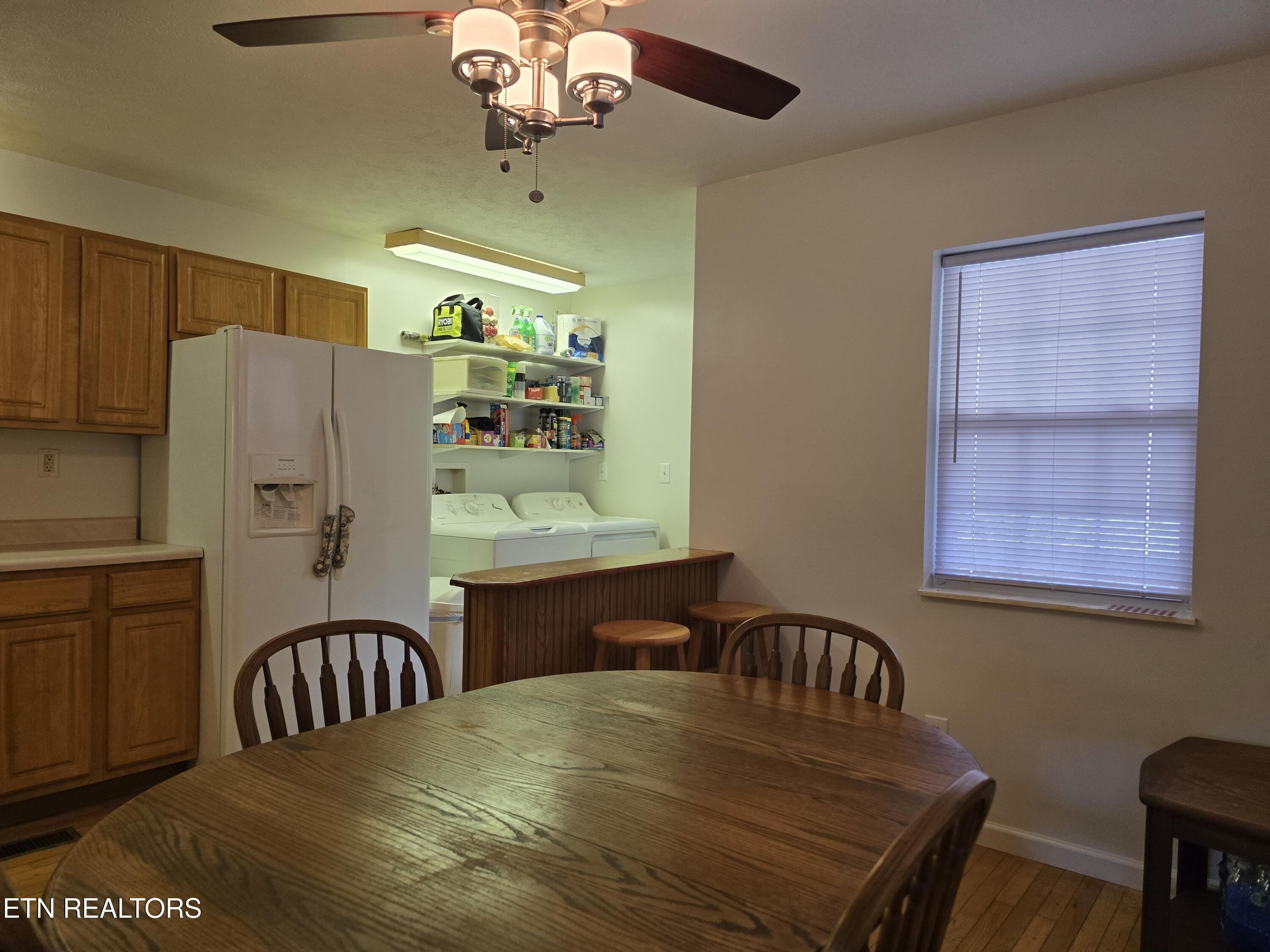 332 Sleepy Hollow Road Sneedville TN 37869