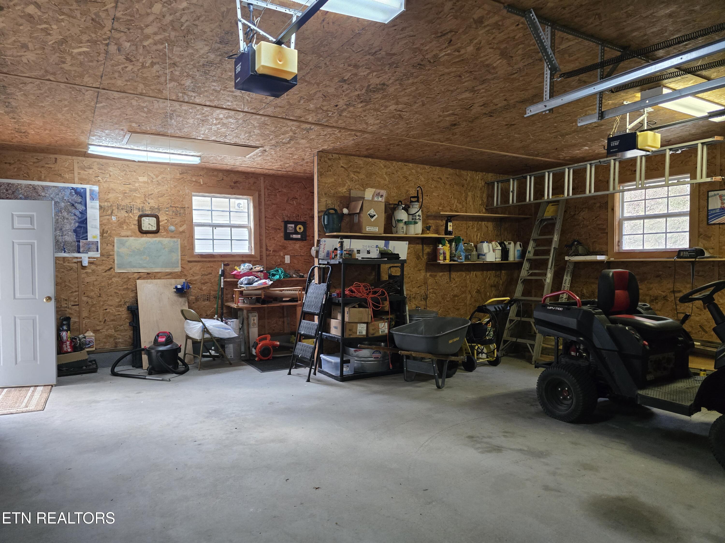 332 Sleepy Hollow Road Sneedville TN 37869