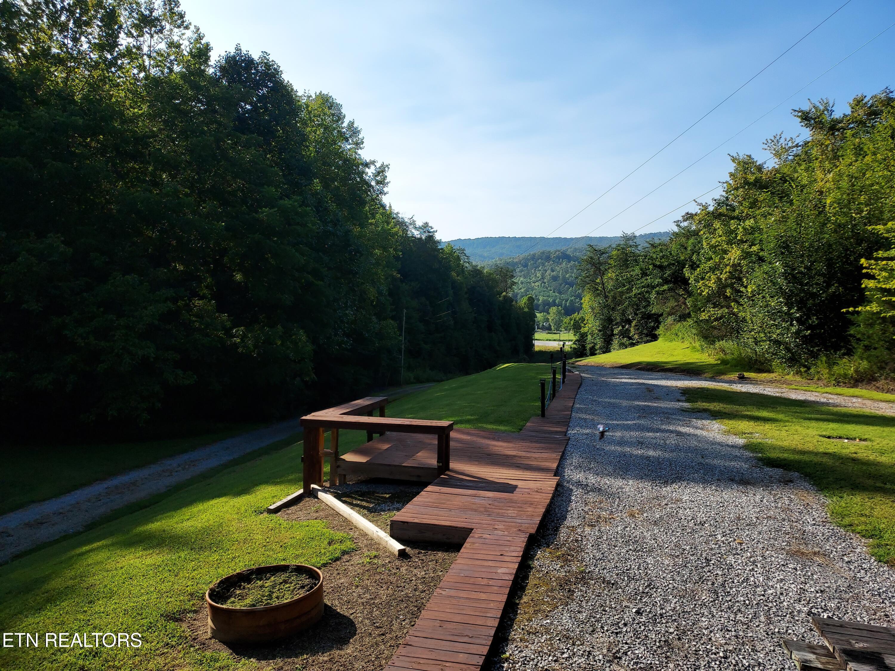 332 Sleepy Hollow Road Sneedville TN 37869