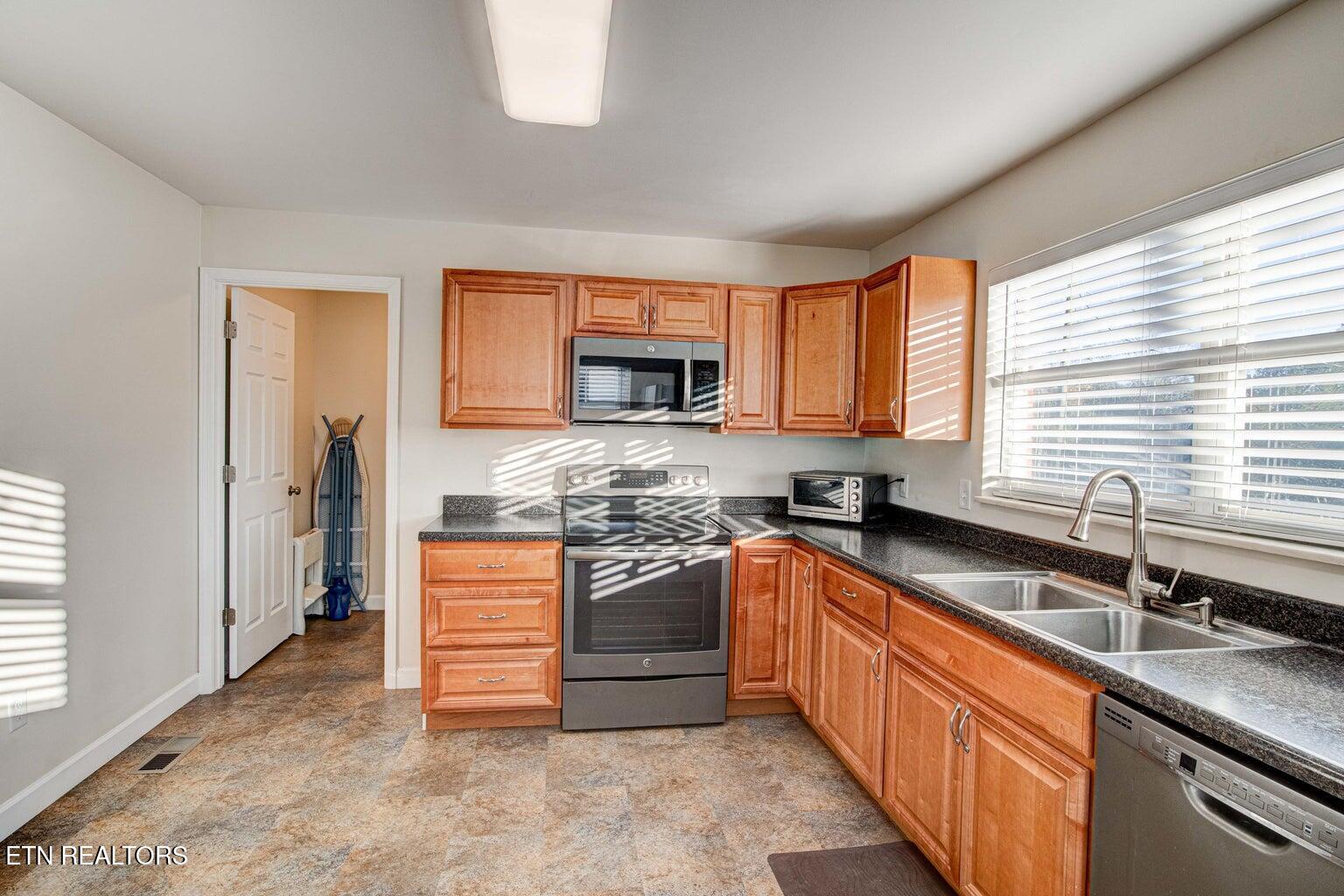 707 W King Street Jefferson City TN 37760