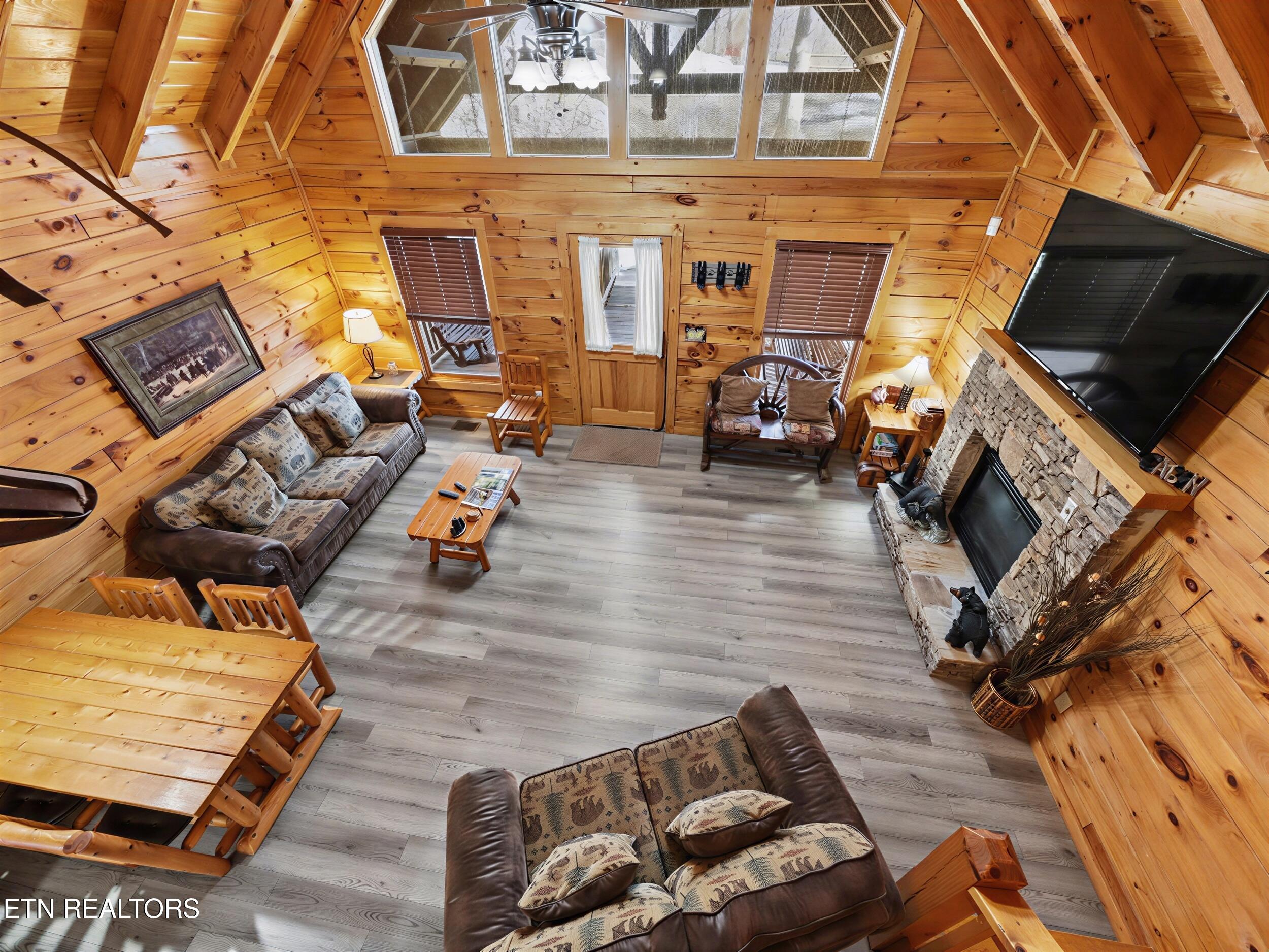 952 Iron Mountain Road Sevierville TN 37863