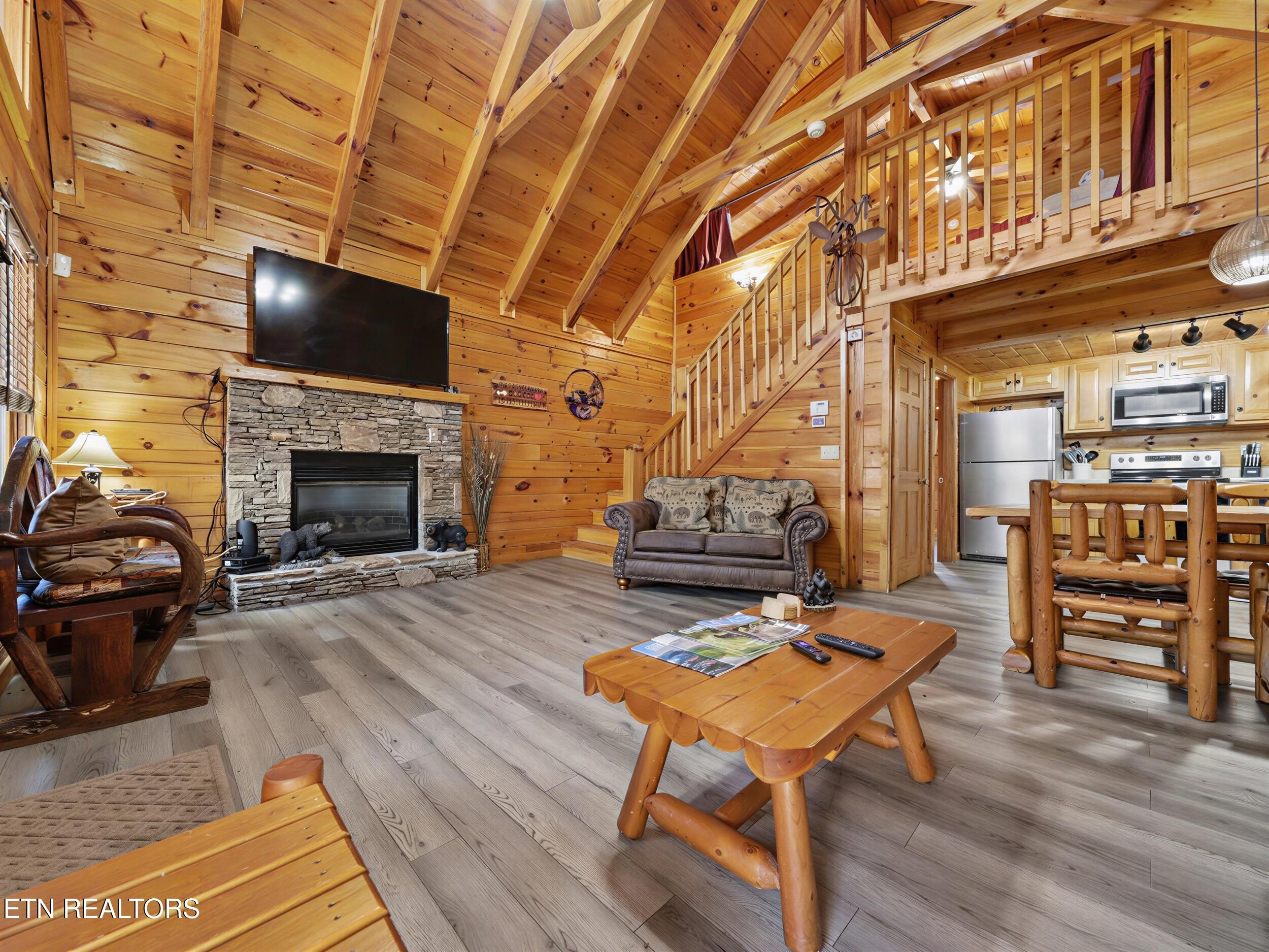 952 Iron Mountain Road Sevierville TN 37863