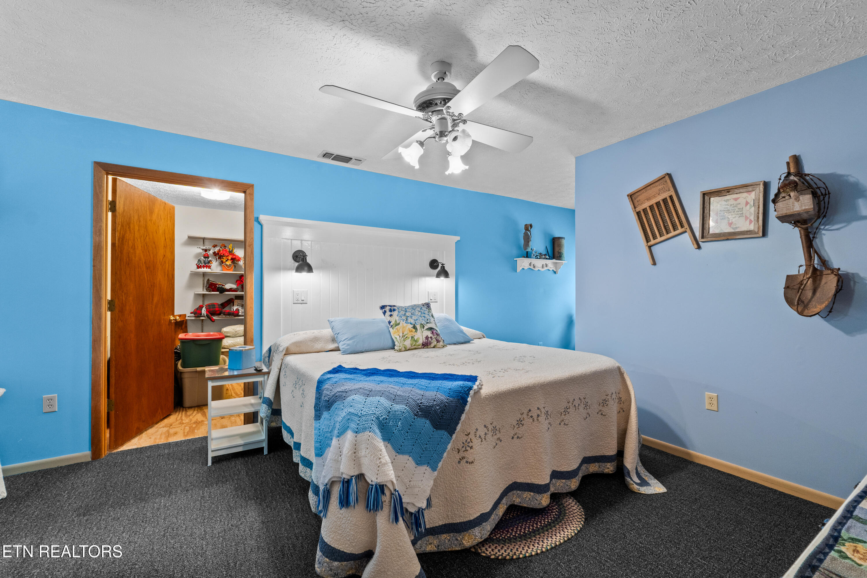 1043 Reagan Springs Road Townsend TN 37882