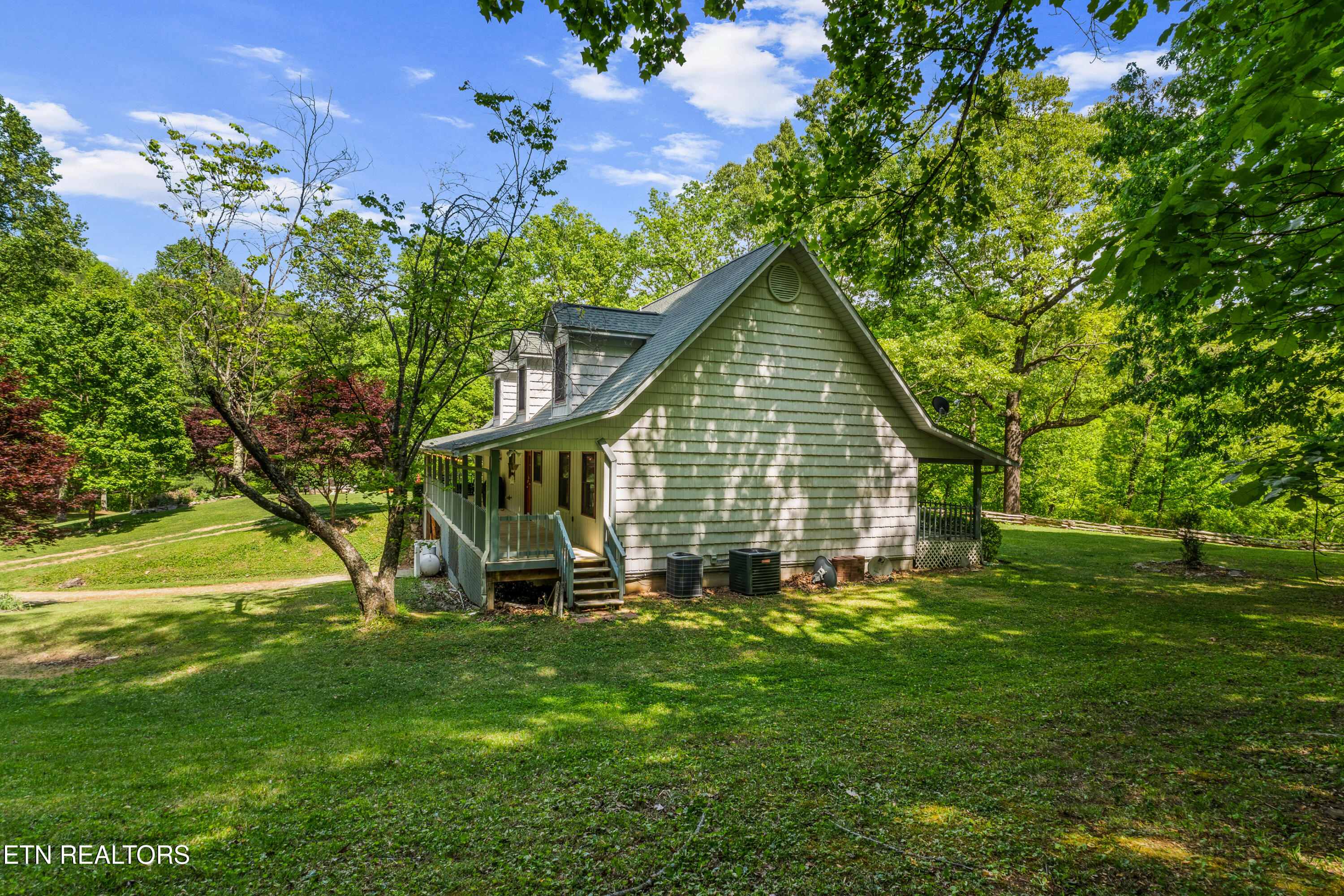 1043 Reagan Springs Road Townsend TN 37882