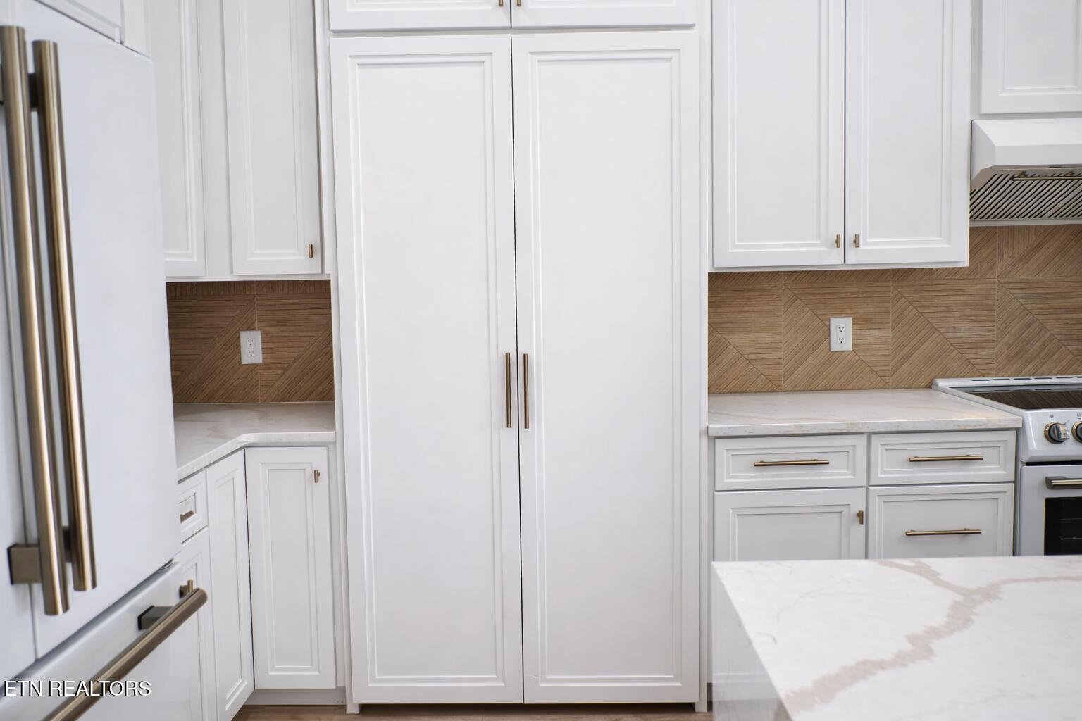 456 Lakeview Drive Crossville TN 38558
