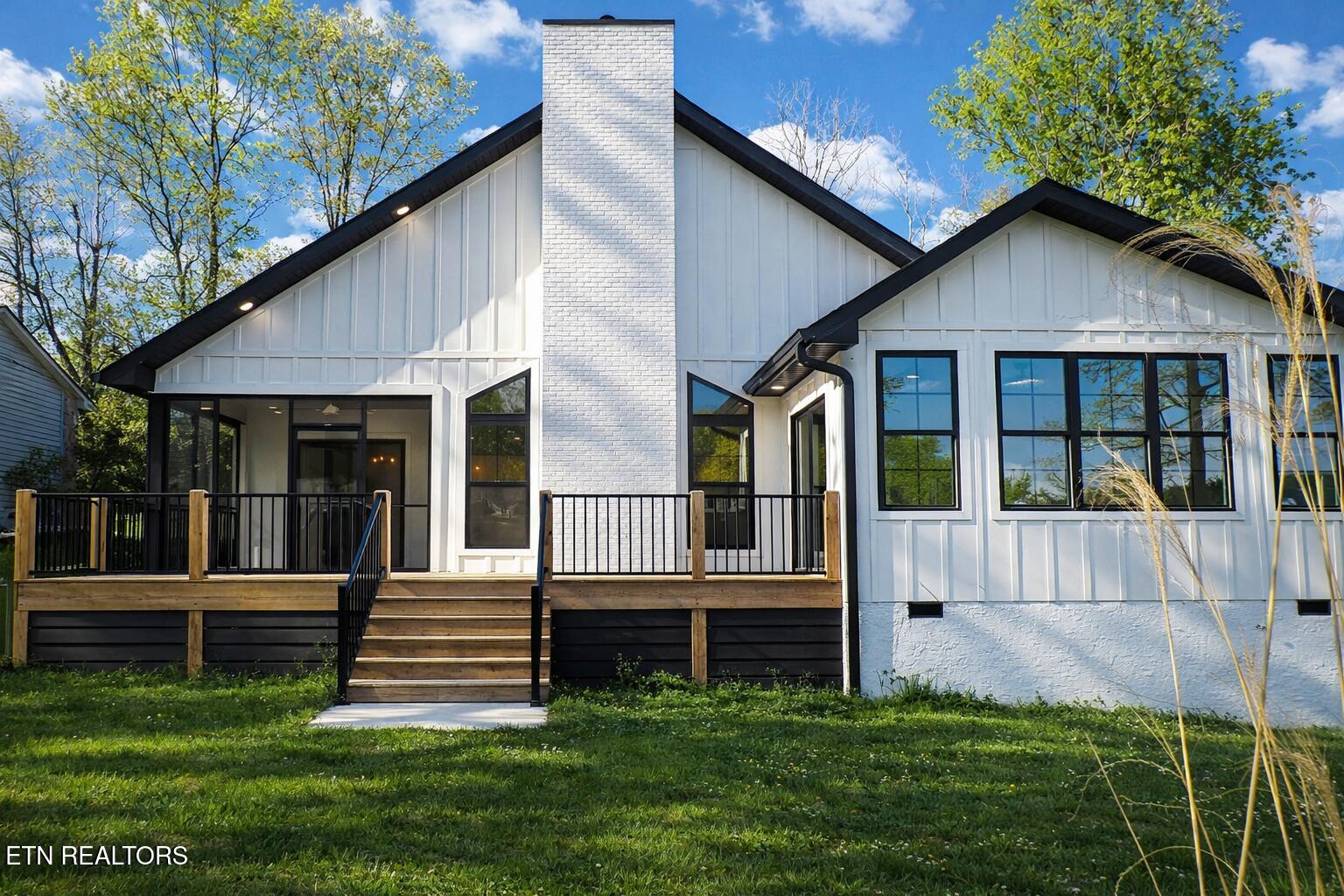 456 Lakeview Drive Crossville TN 38558