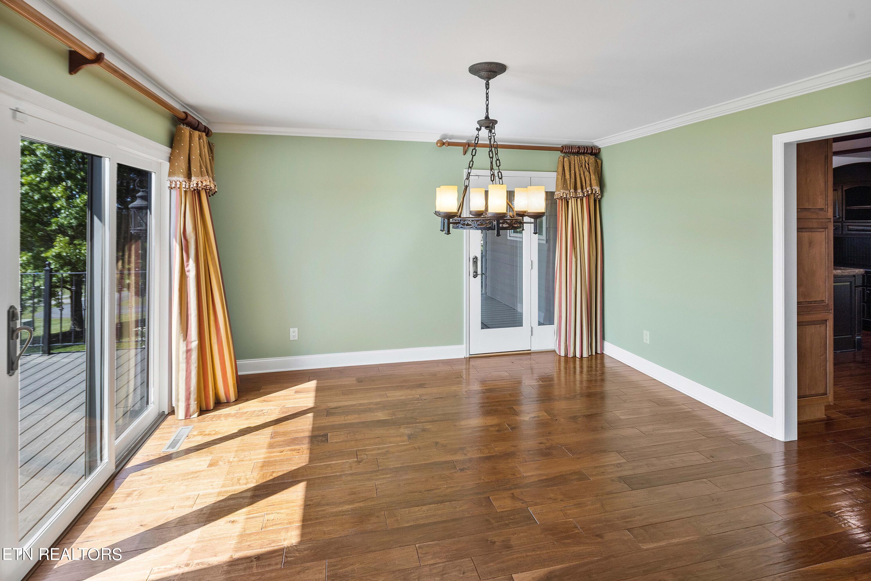 753 Gates Lane Kodak TN 37764