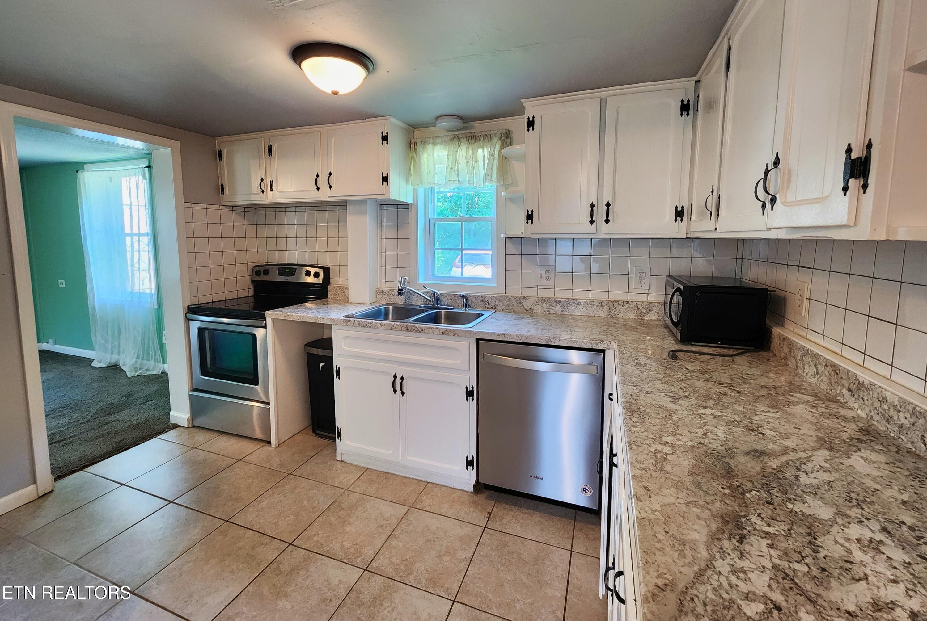 224 Oak Road Norris TN 37828