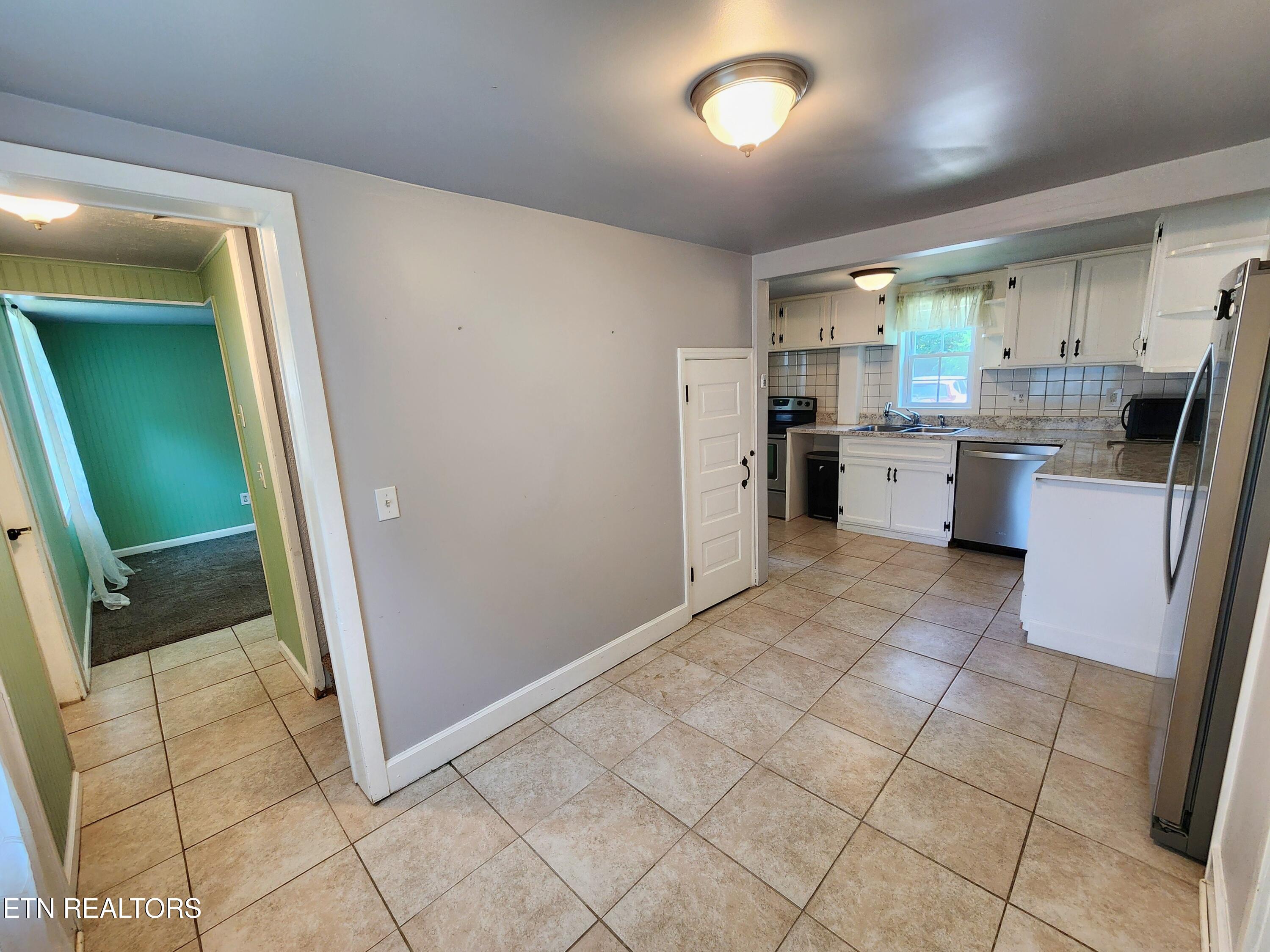 224 Oak Road Norris TN 37828