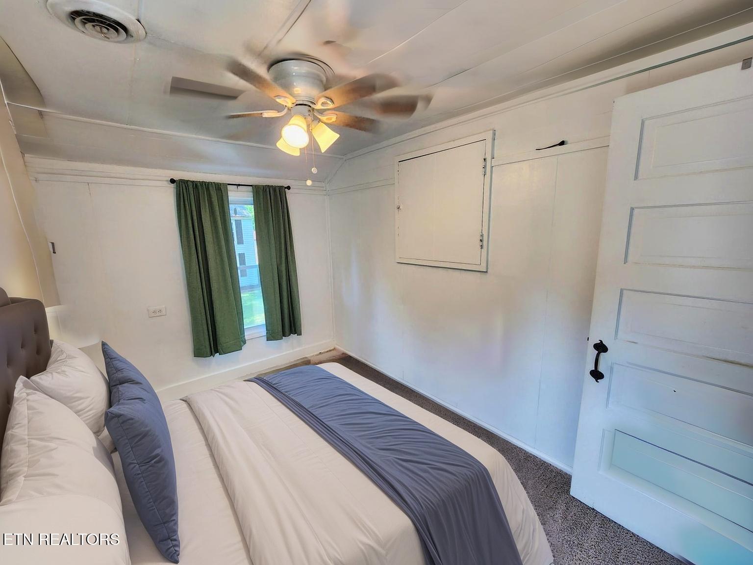 224 Oak Road Norris TN 37828