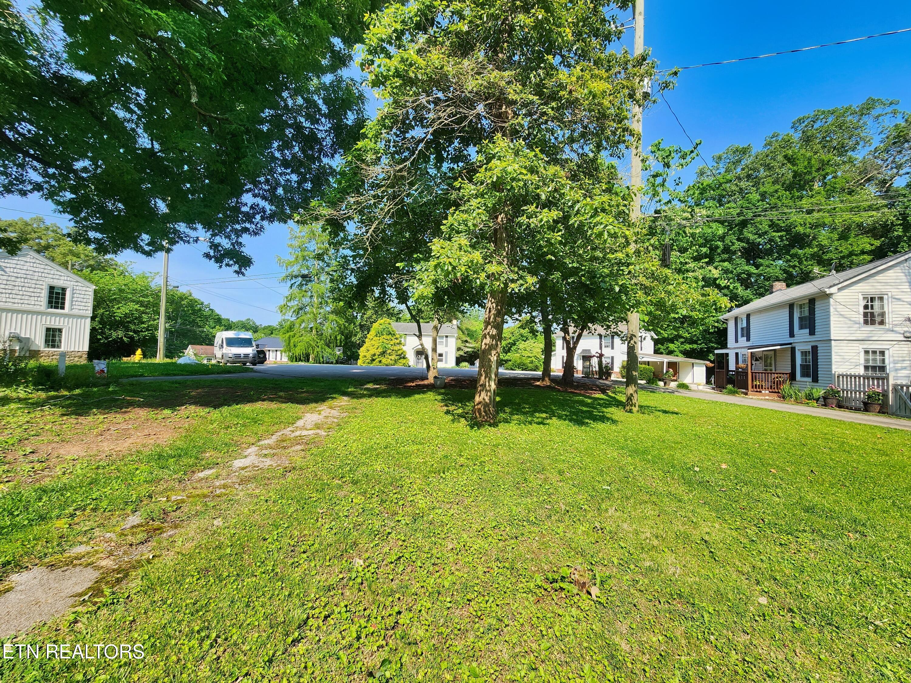 224 Oak Road Norris TN 37828