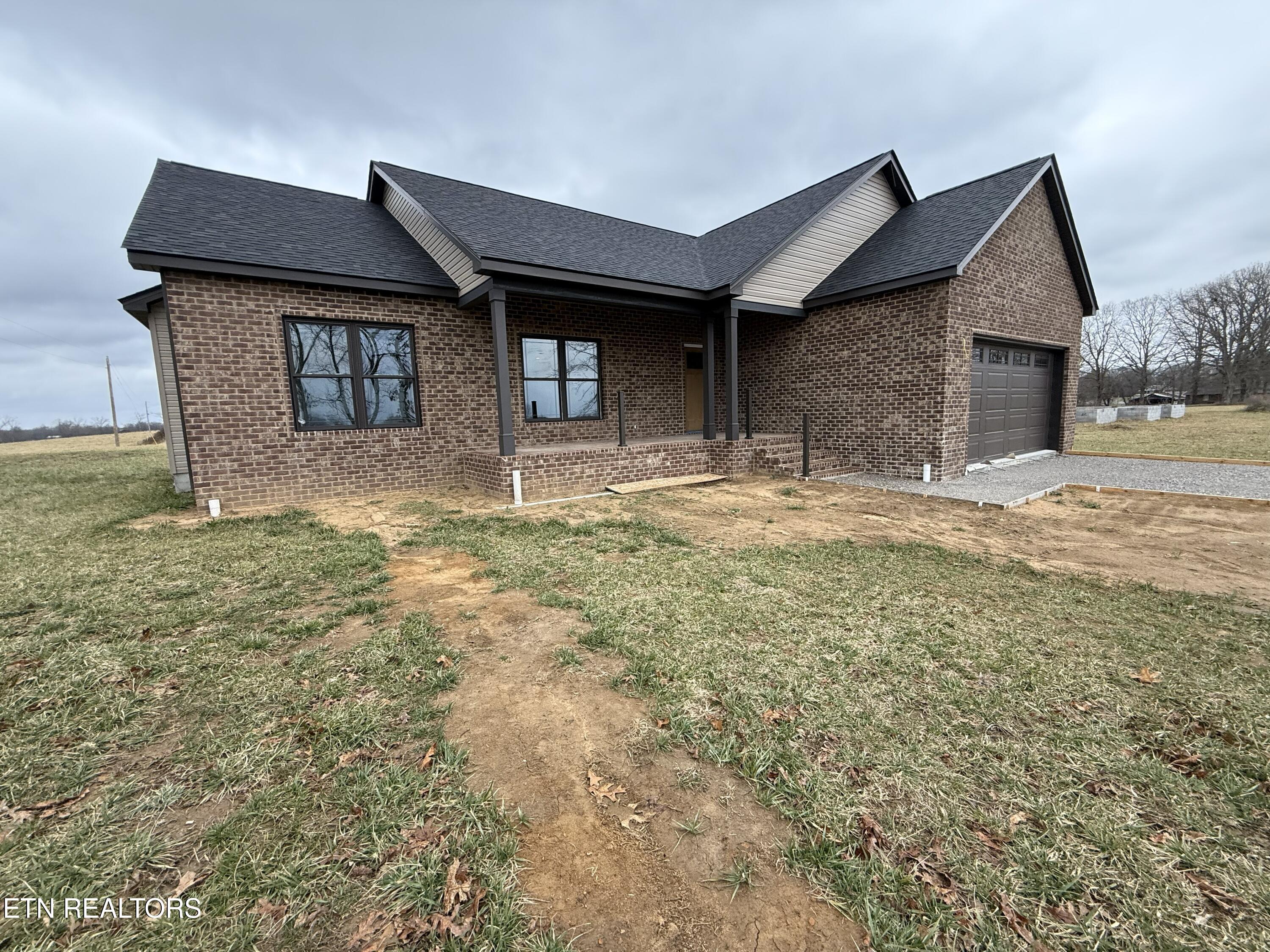 238 Thacker Road Grimsley TN 38565