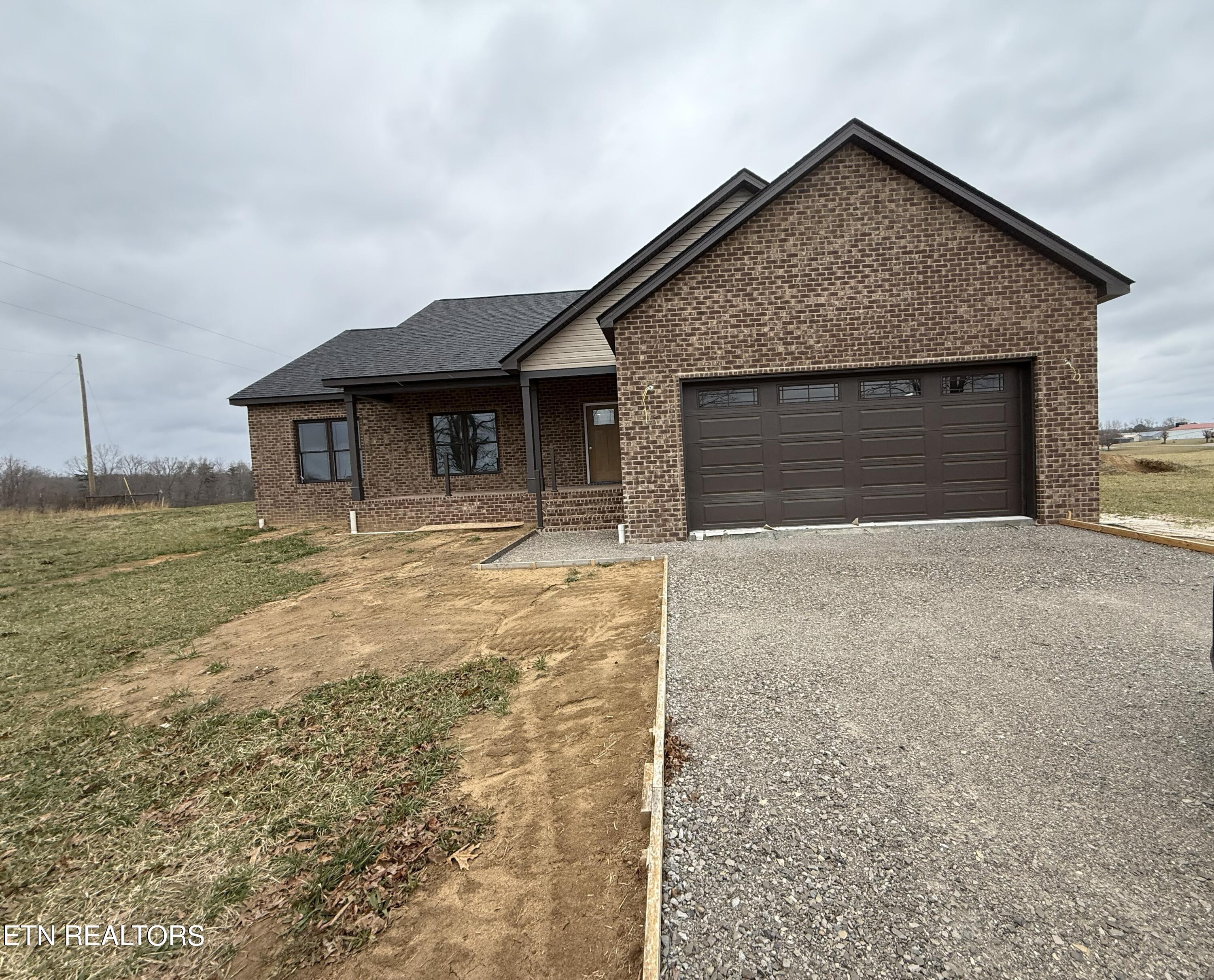 238 Thacker Road Grimsley TN 38565