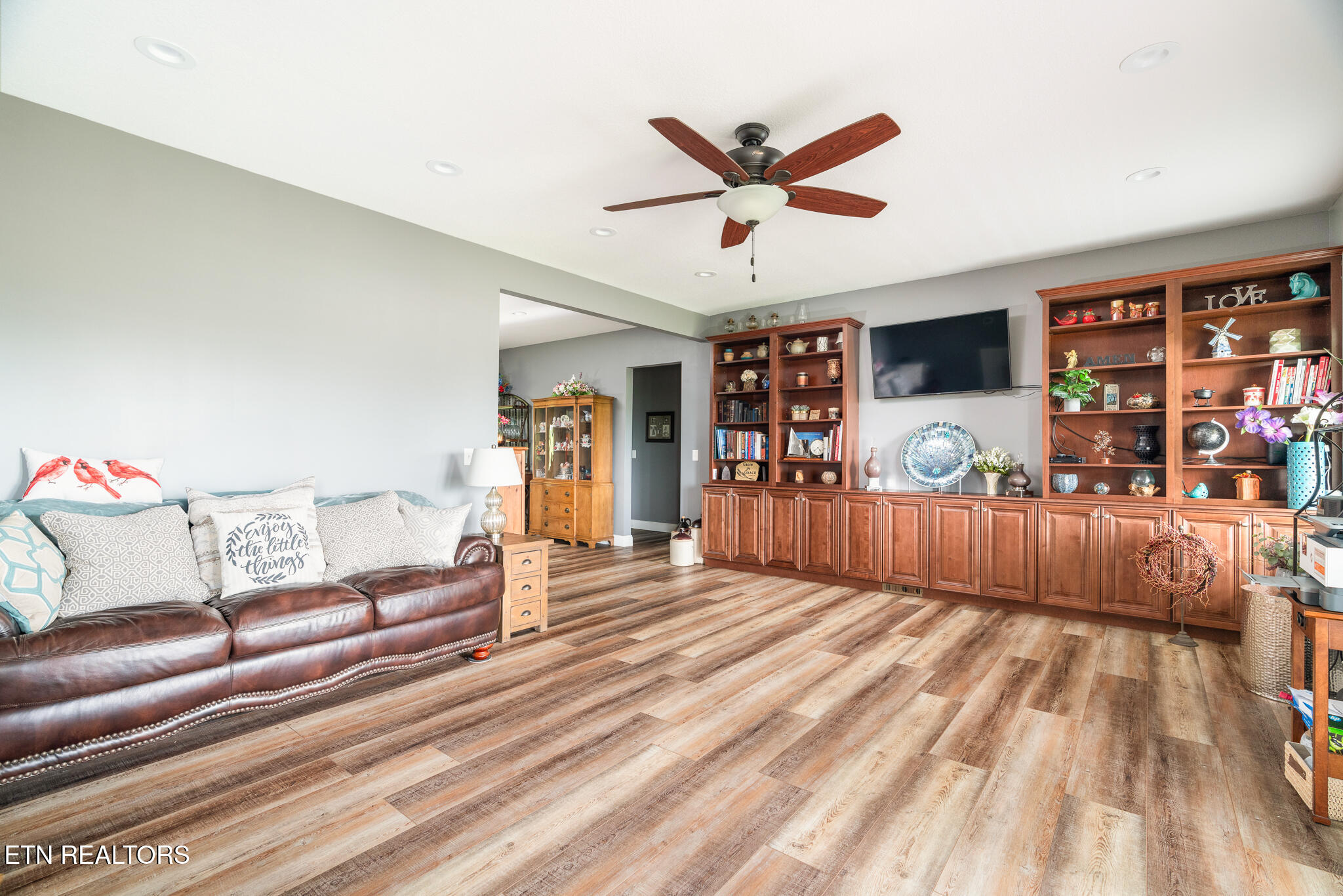 1330 Jim Fain Road Sevierville TN 37876