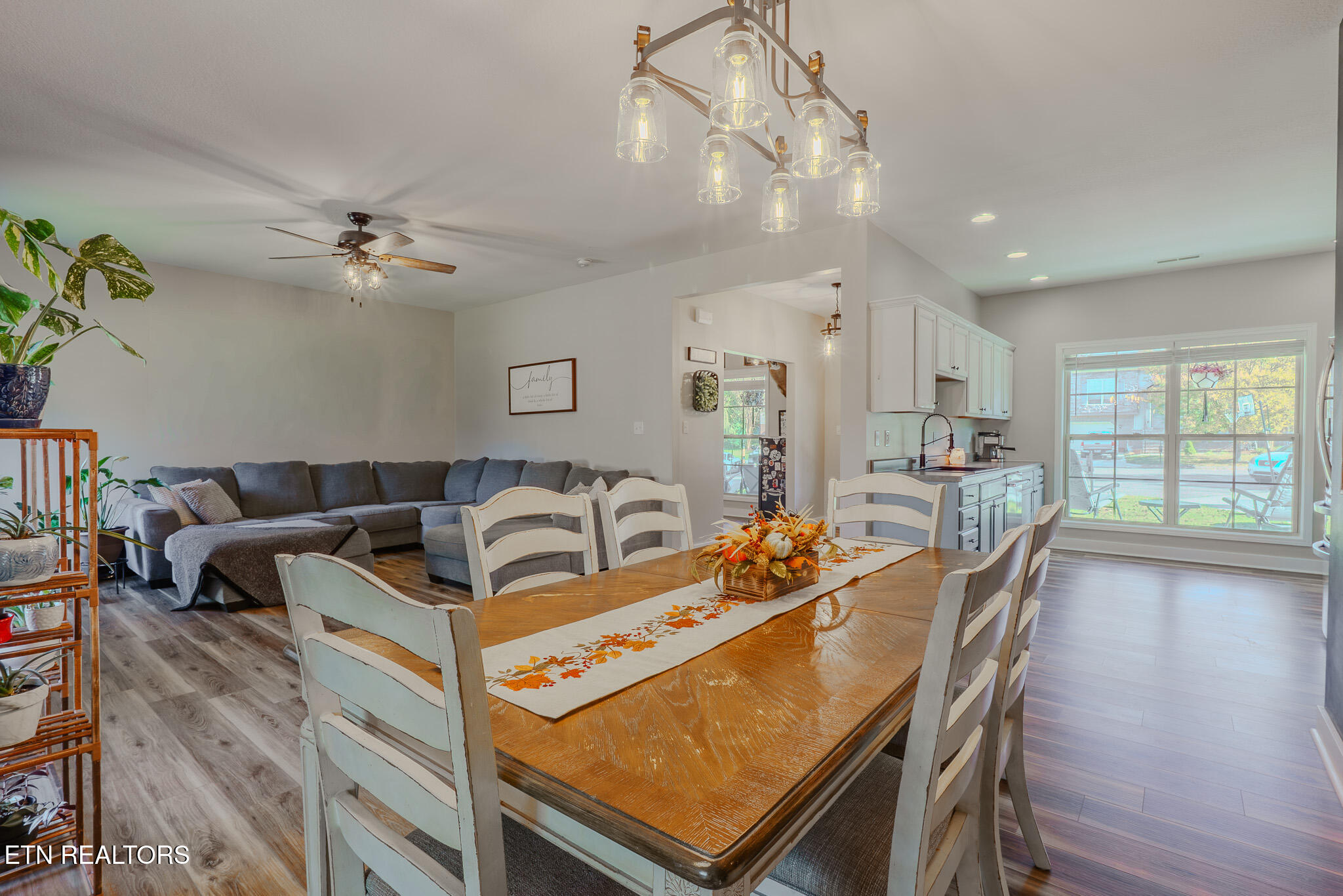 7159 Grizzly Creek Lane Powell TN 37849
