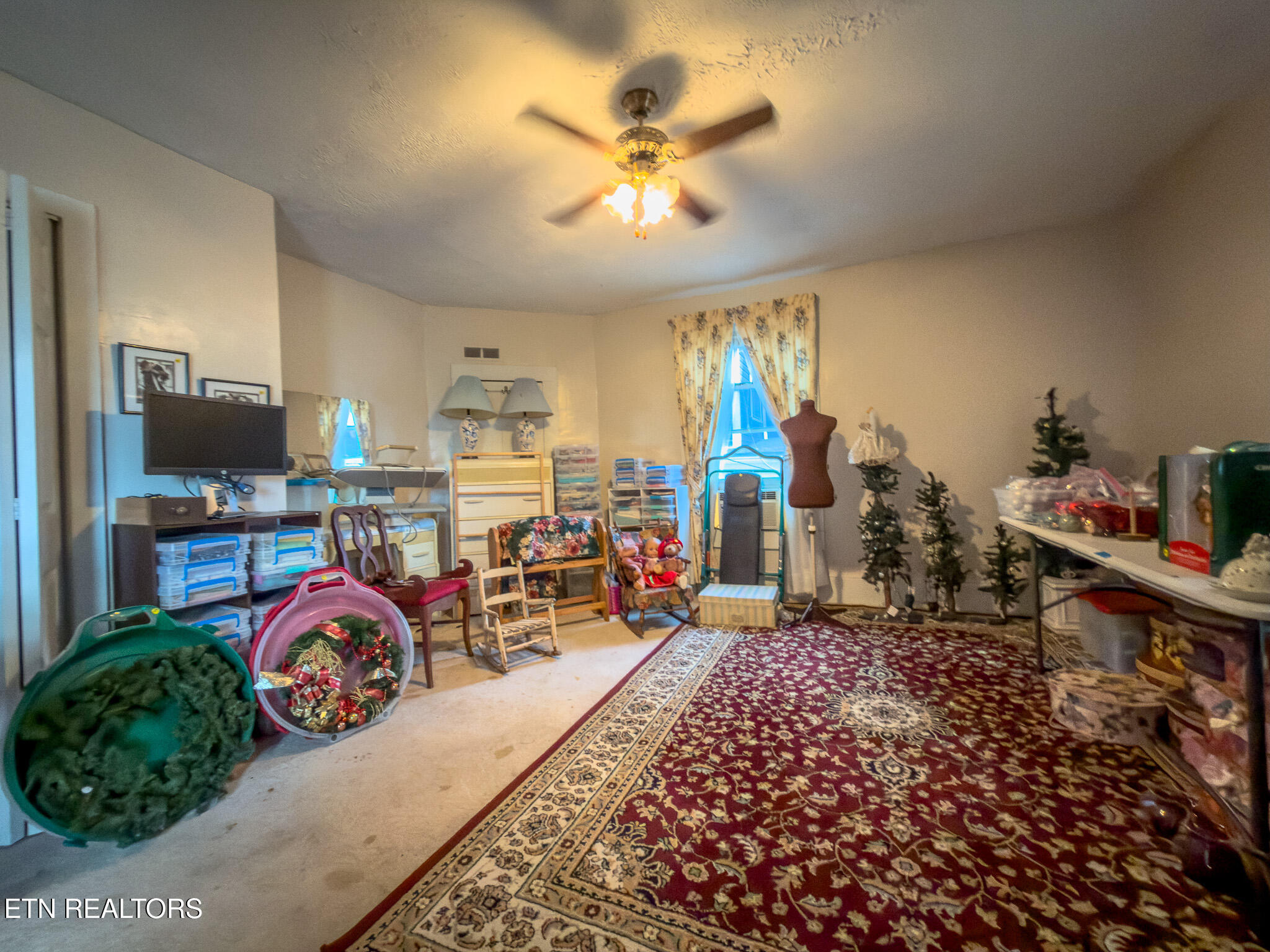 202 N B Street Lenoir City TN 37771