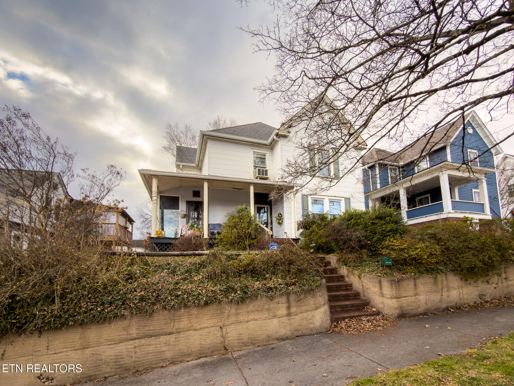 202 N B Street Lenoir City TN 37771