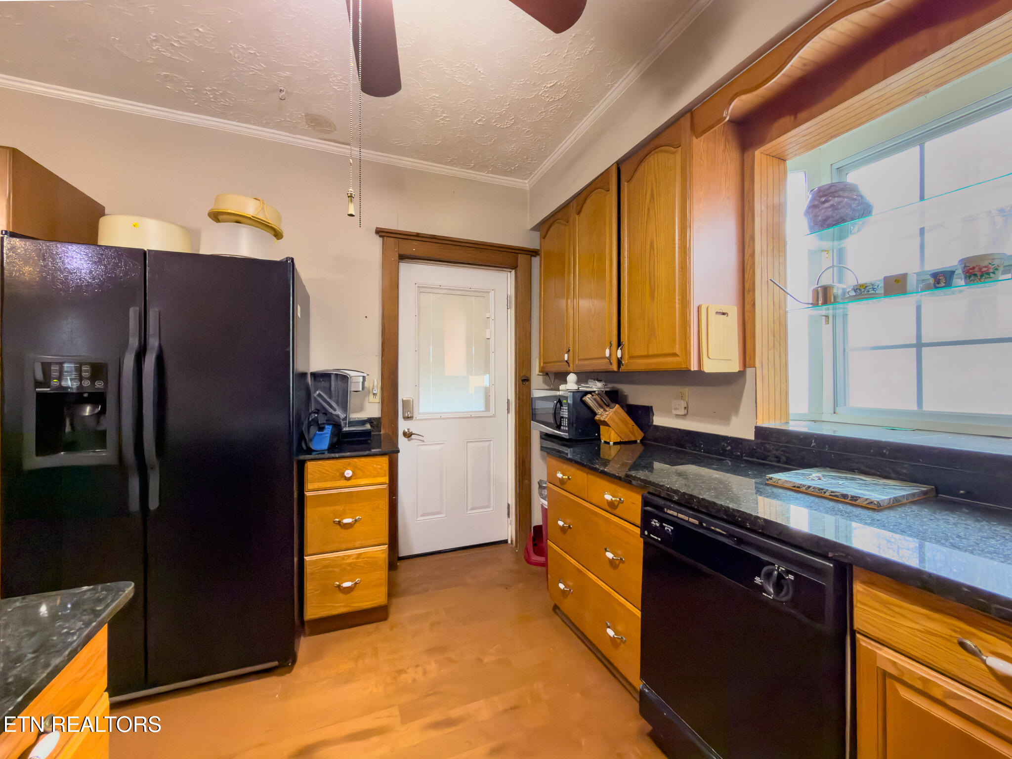202 N B Street Lenoir City TN 37771