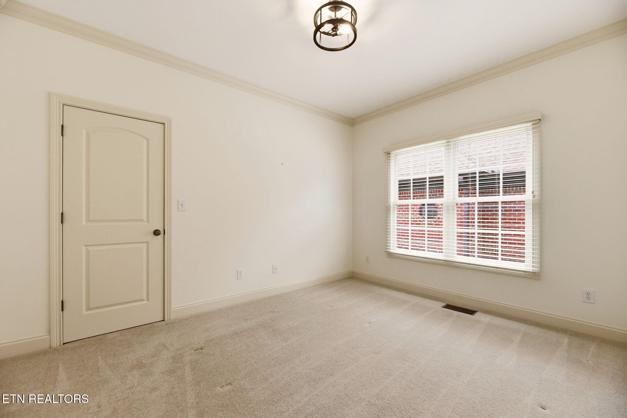 49 Royal Troon Circle Oak Ridge TN 37830