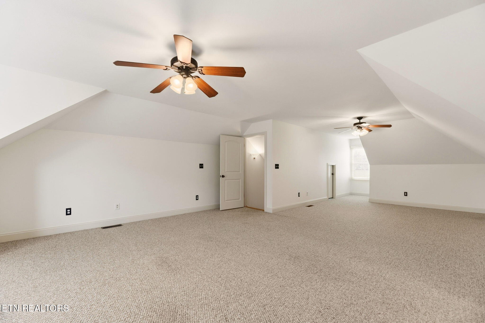 49 Royal Troon Circle Oak Ridge TN 37830