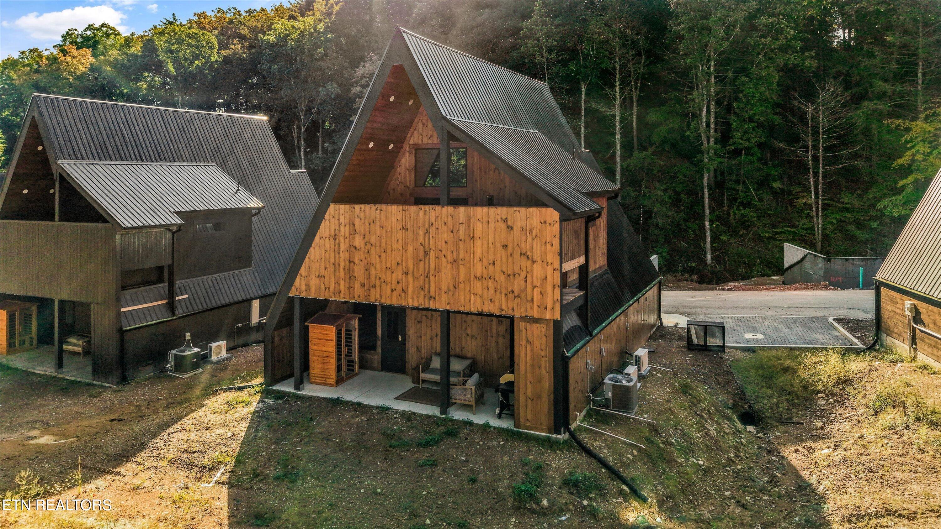 619 Longbow Way Pigeon Forge TN 37863