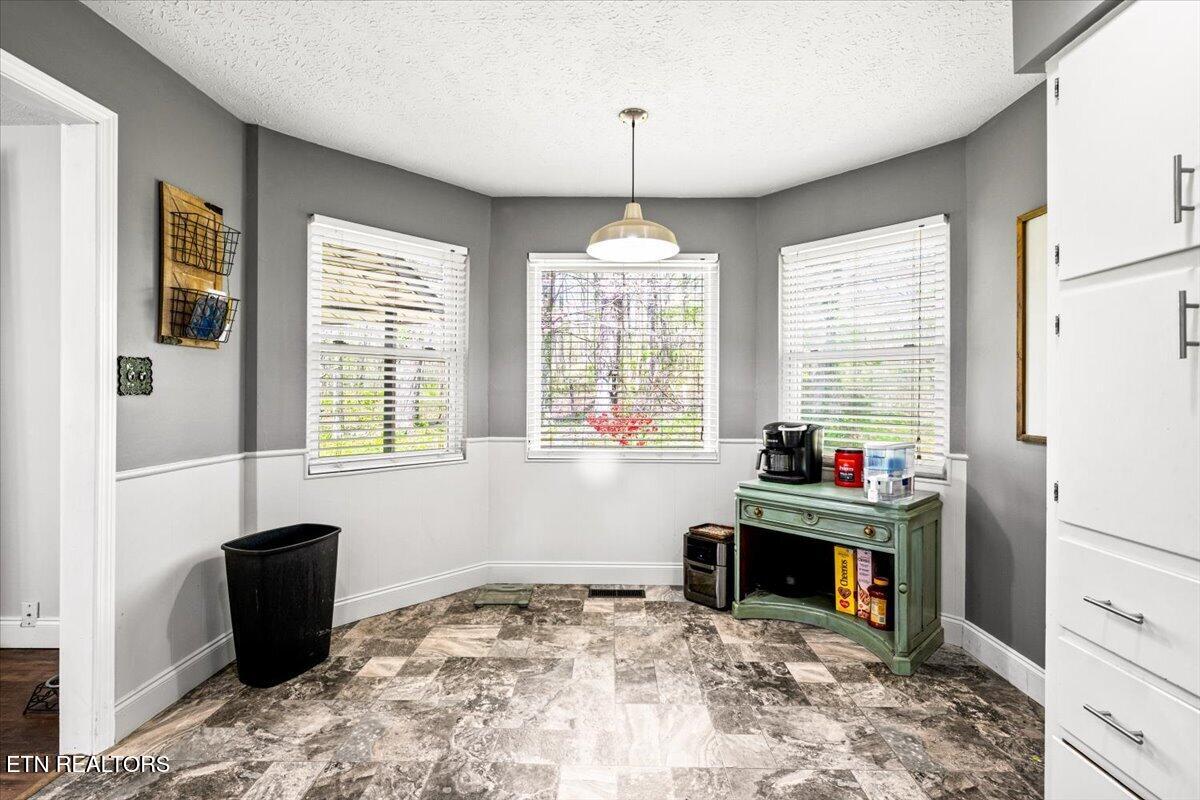 384 Hc Smith Drive Oneida TN 37841