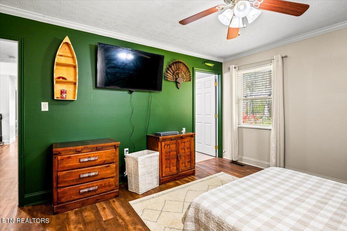 384 Hc Smith Drive Oneida TN 37841
