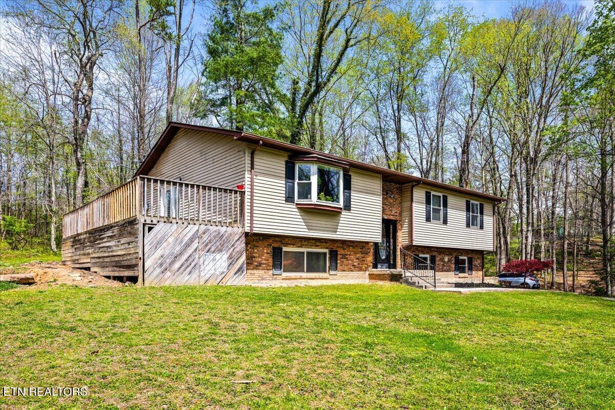 384 Hc Smith Drive Oneida TN 37841