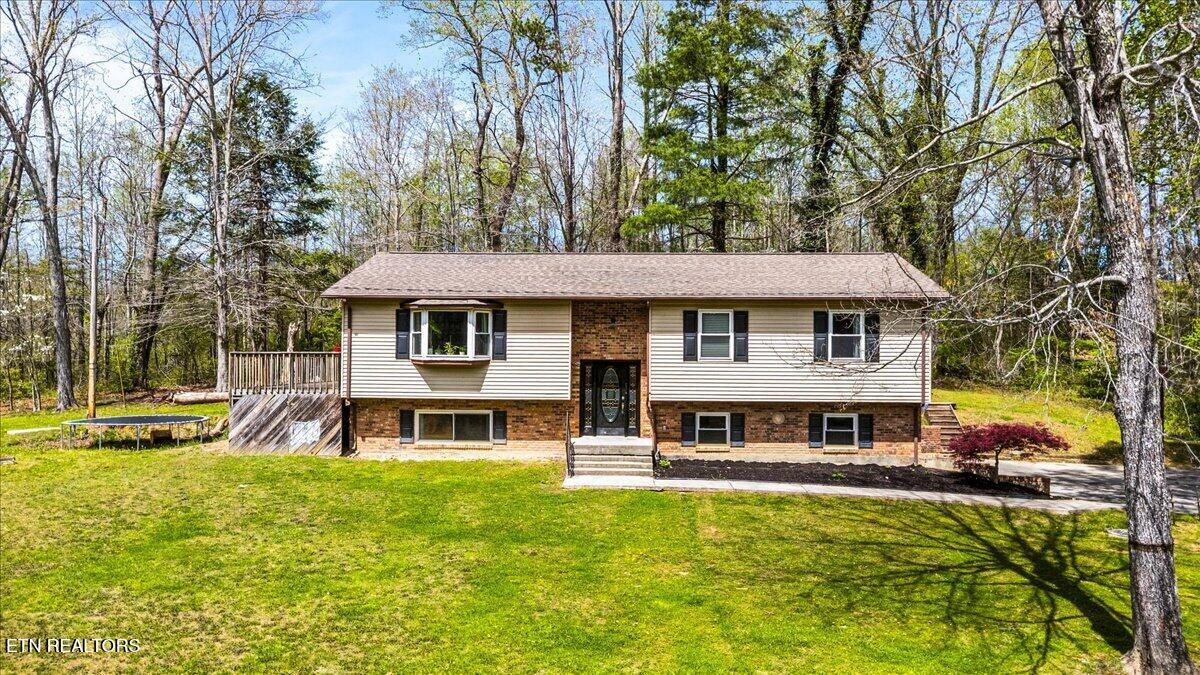 384 Hc Smith Drive Oneida TN 37841