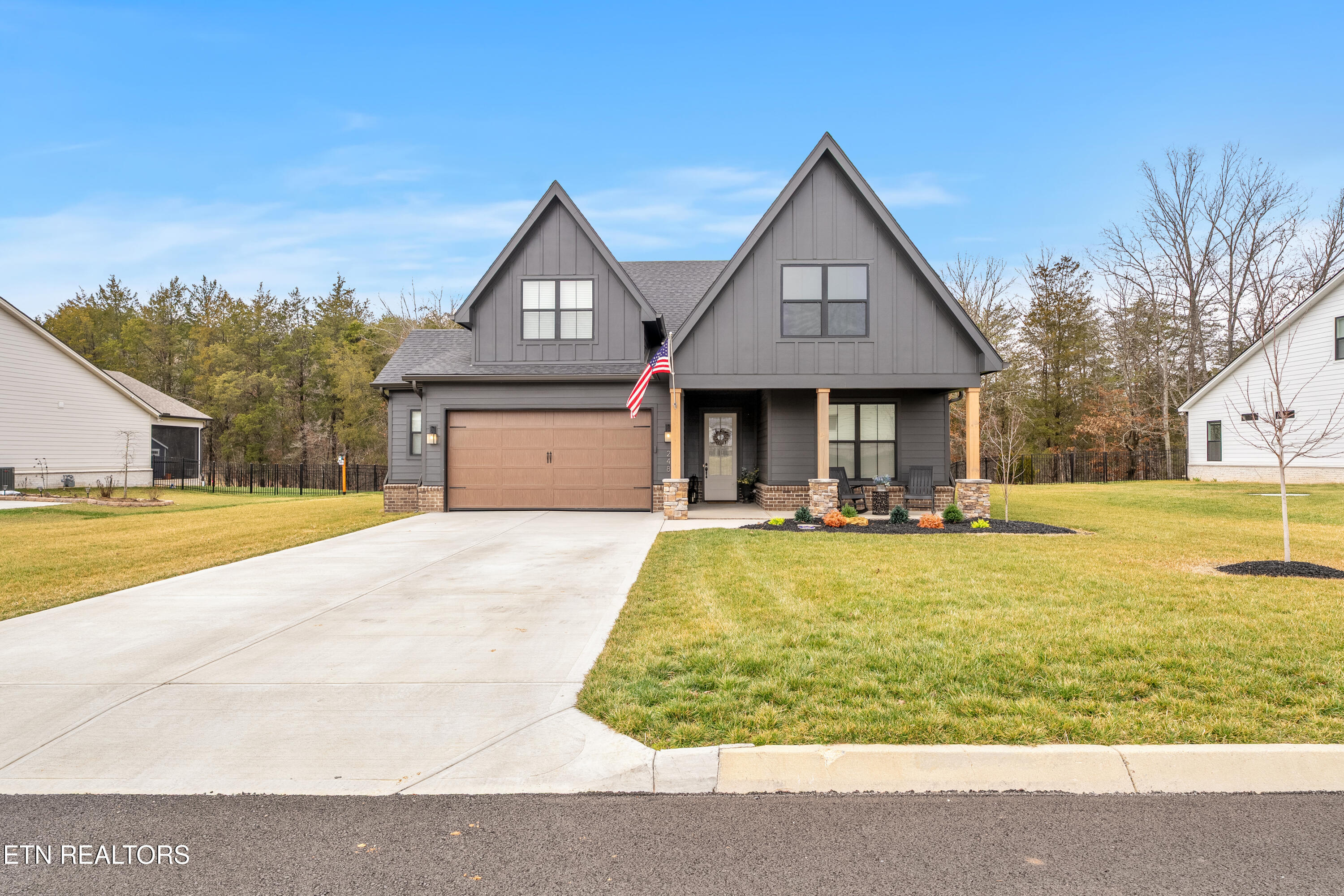 248 Sesame Street Lenoir City TN 37772