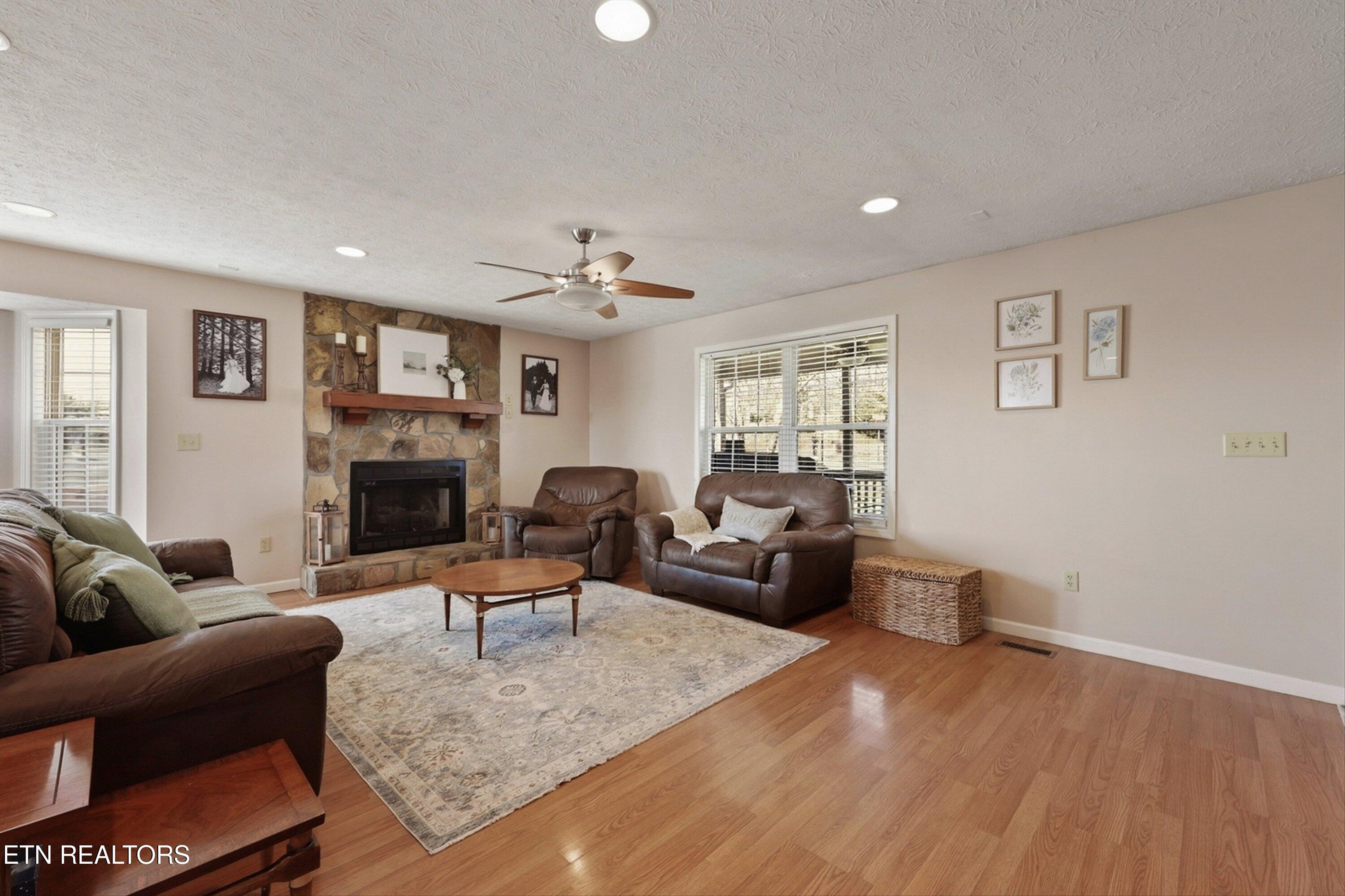 401 Klondike Circle Kodak TN 37764